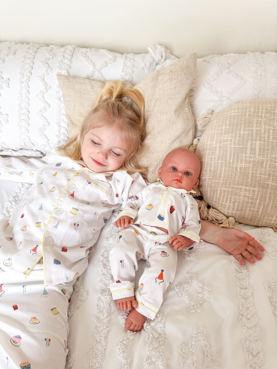 Seasonal American girl doll clothes for birthday celebrations