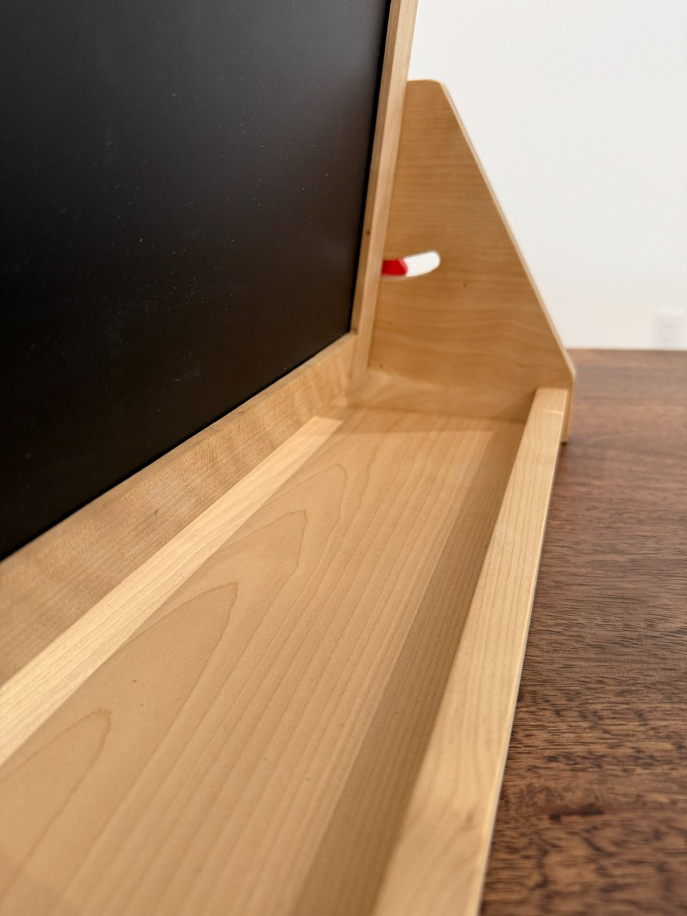 Close up of Tabletop Easel