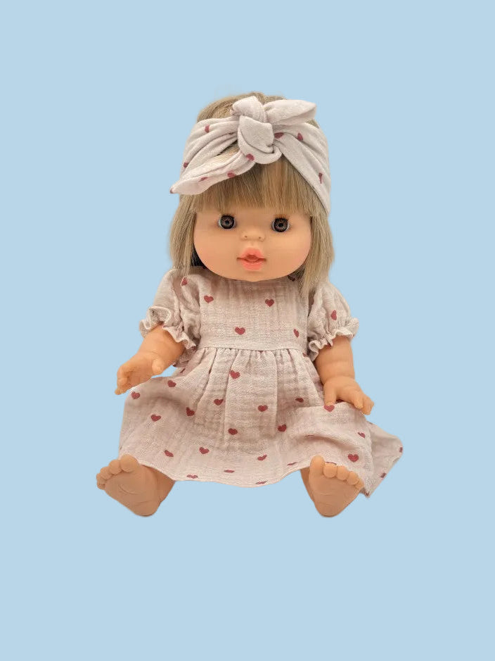 Doll outfit with coordinating headband in scattered mauve heart print