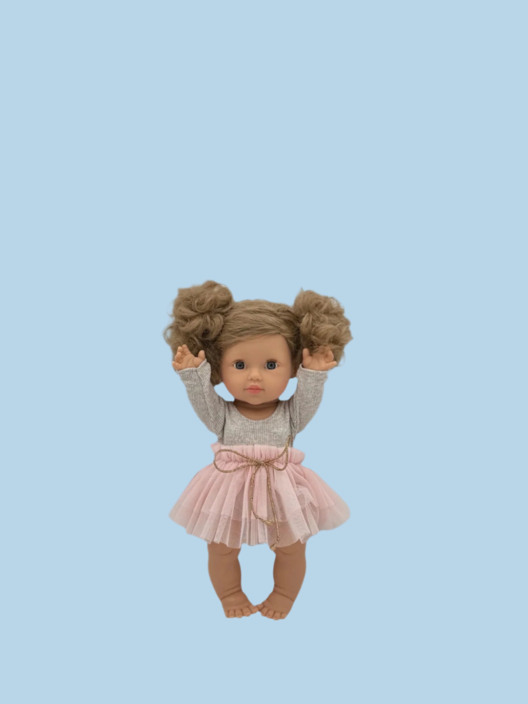 Baby doll clothes with gentle fabrics