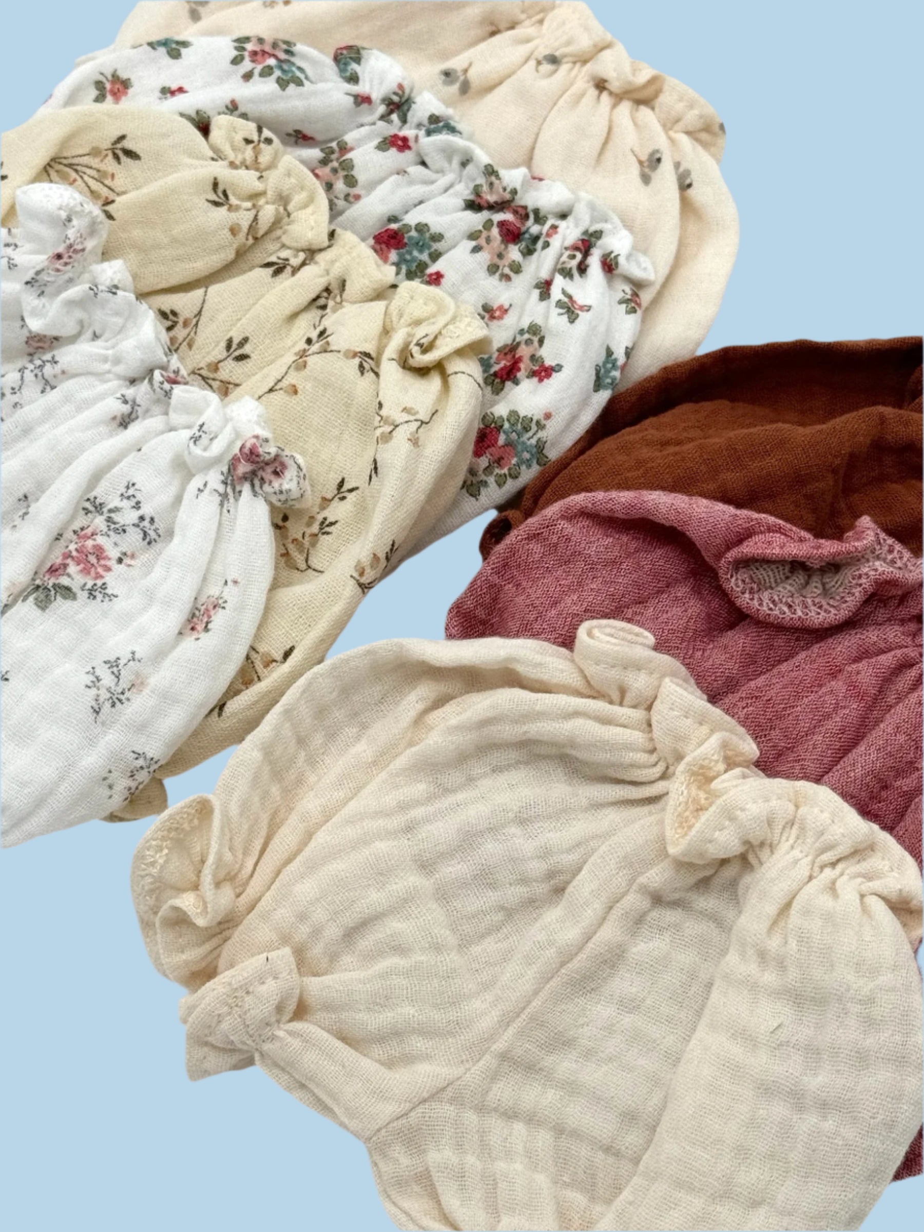 Gender-neutral doll clothes with inclusive design