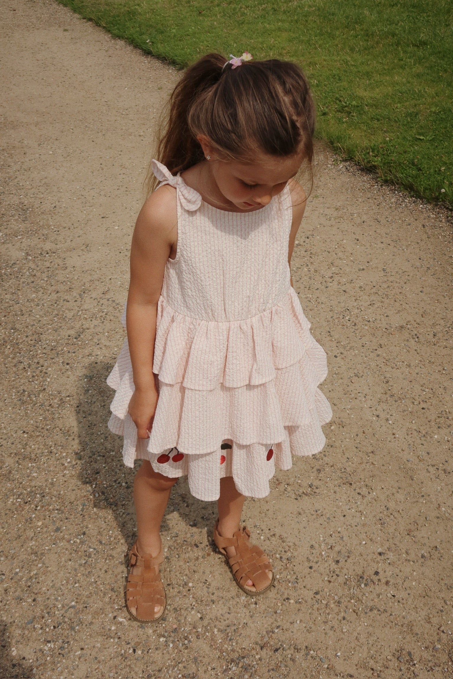 Organic cotton kids dress with nature motifs