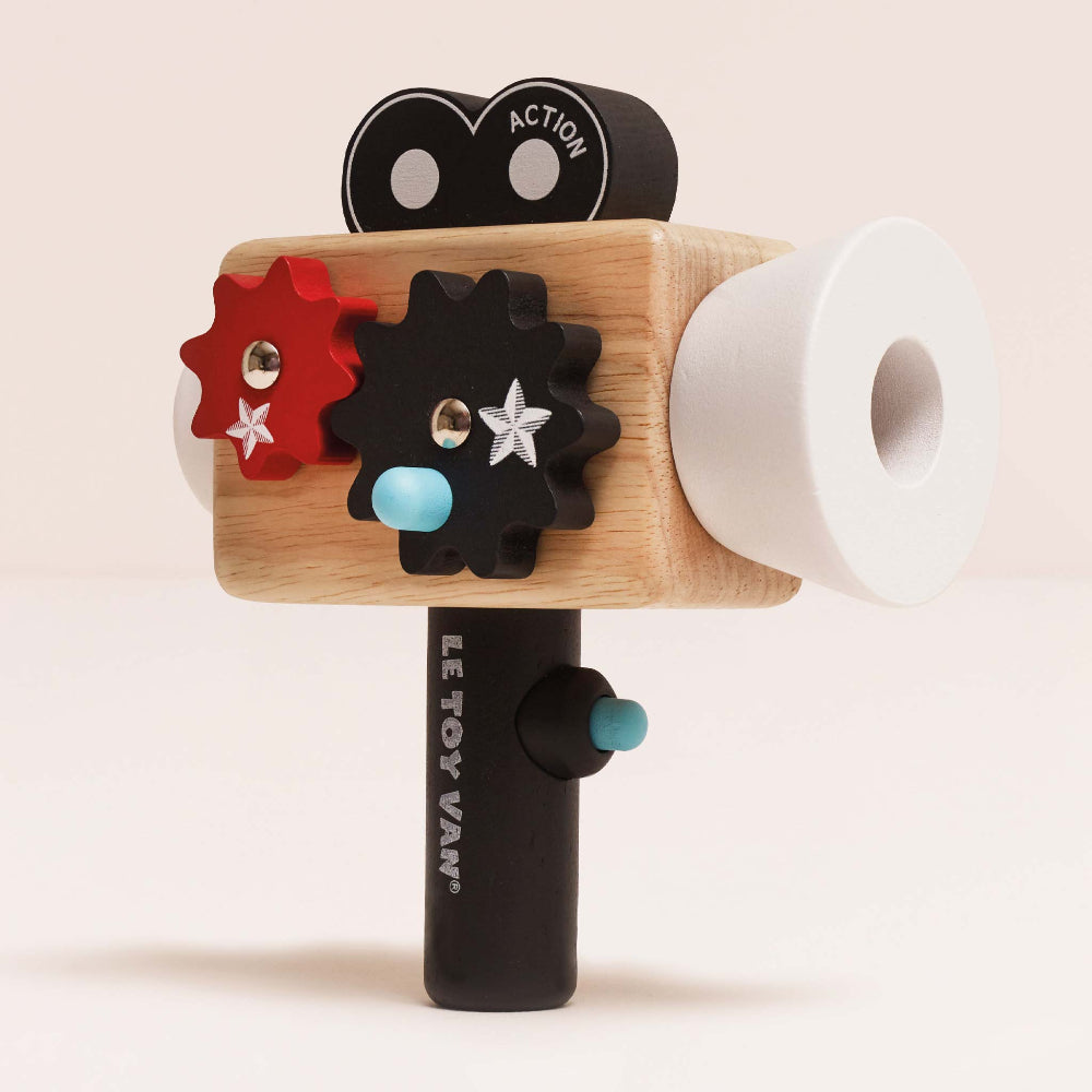 Retro-style toy camera with kaleidoscopic viewfinder for children