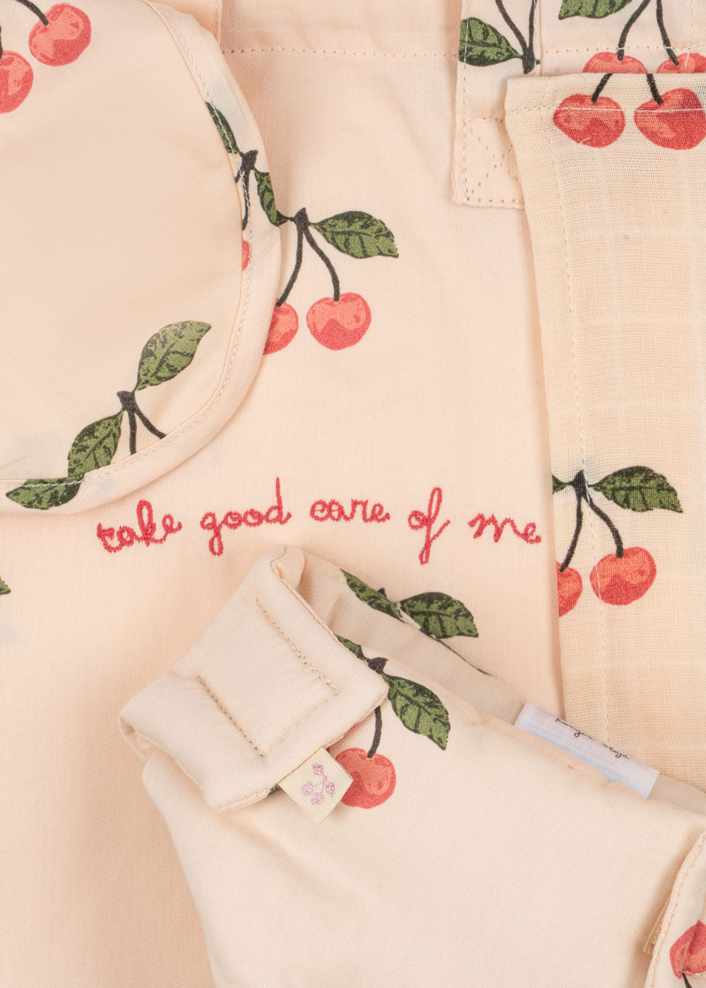 MA GRANDE CERISE PINK NURSERY SET