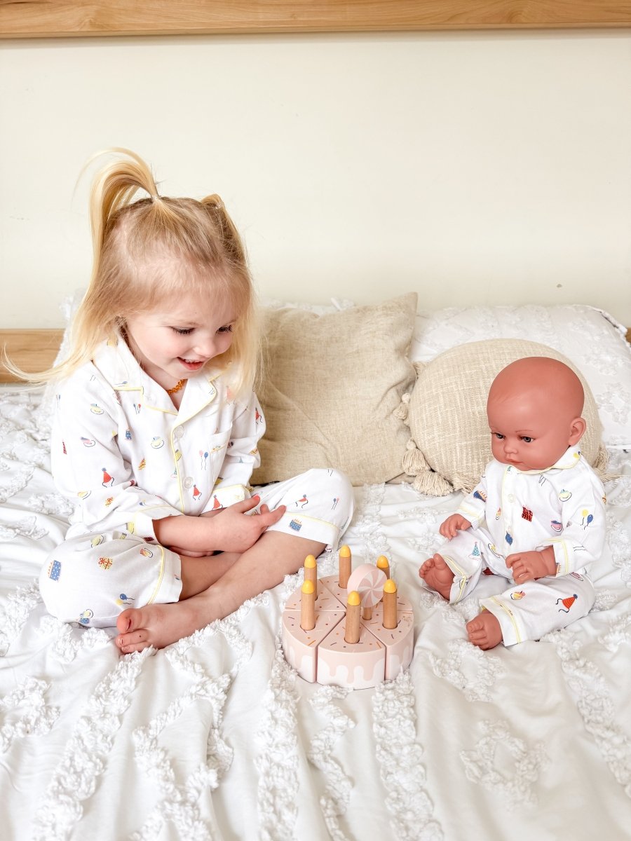 Exclusive doll clothes for 18 inch dolls with matching girl accessories