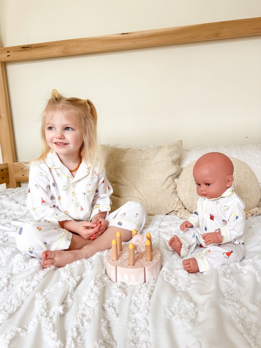 Casual everyday clothes 18 inch dolls wardrobe