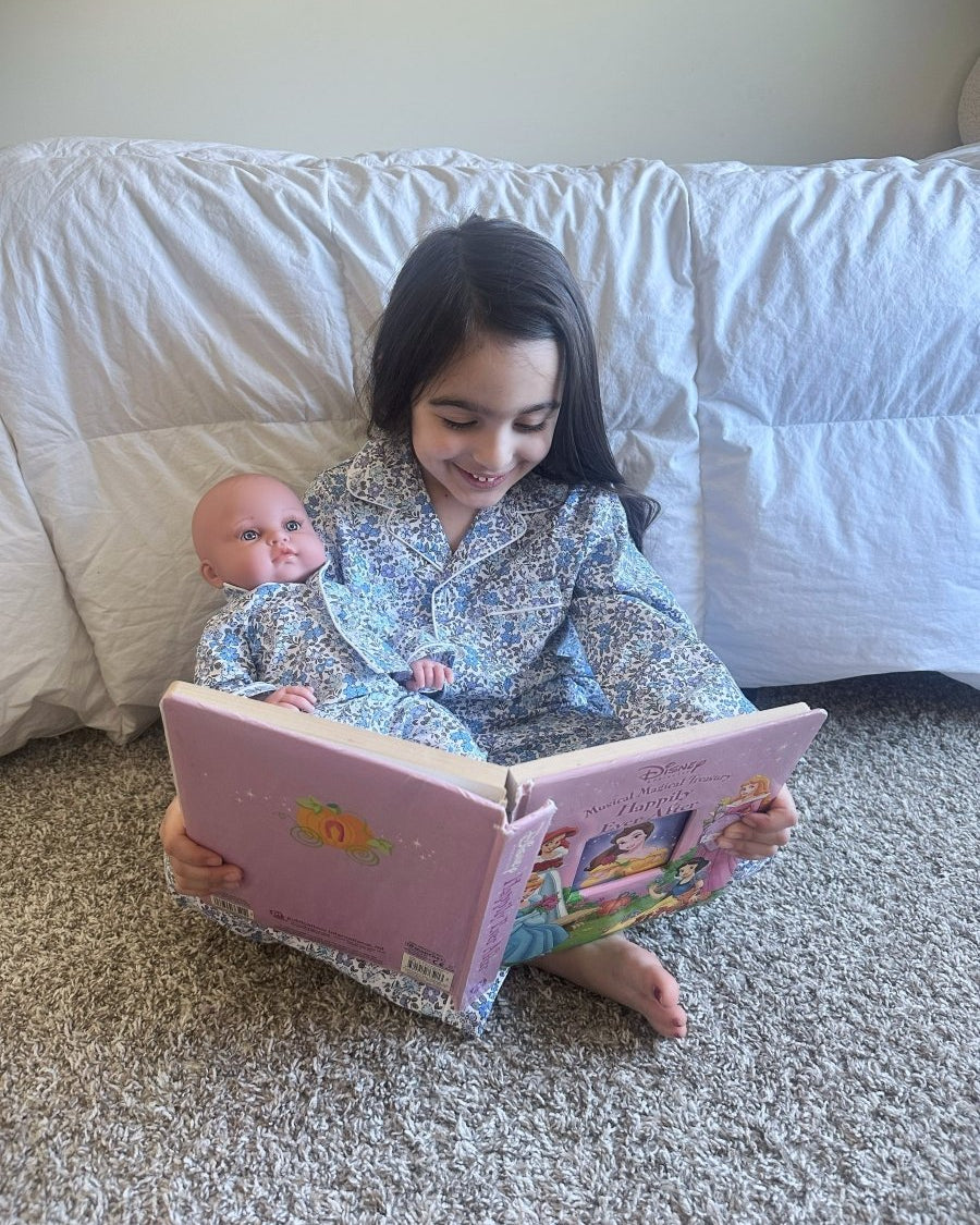 Limited edition 18" doll clothes with accessories