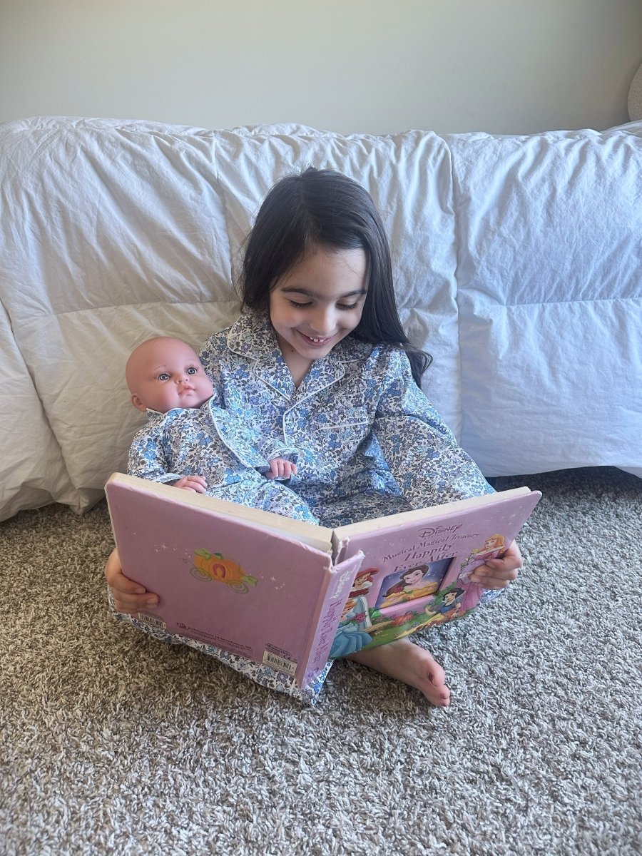 Limited edition 18" doll clothes with accessories