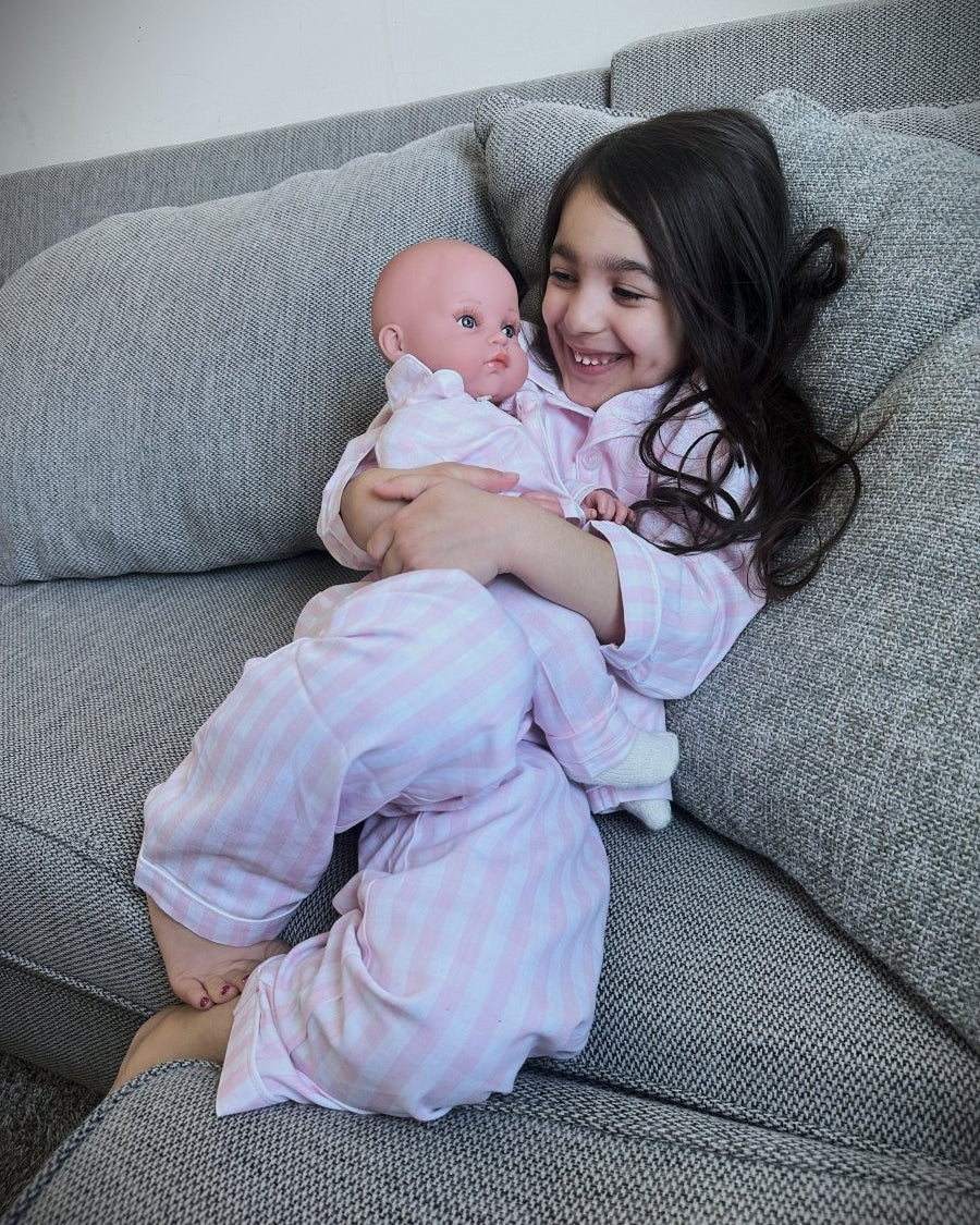 Dance and performance 18 doll clothes with realistic details