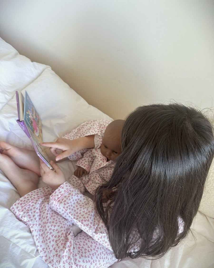 Adventure-ready clothes for dolls 18 inches with accessories