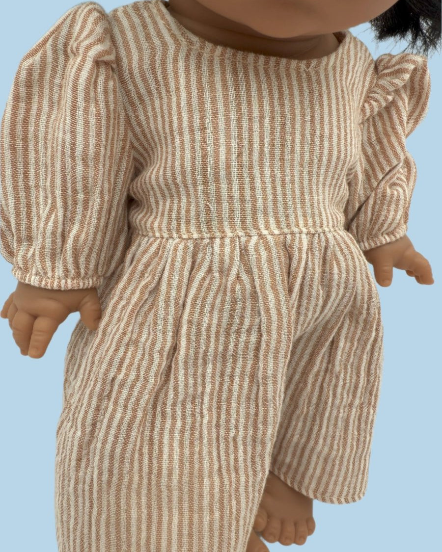 Modern bratz doll clothes with trendy patterns