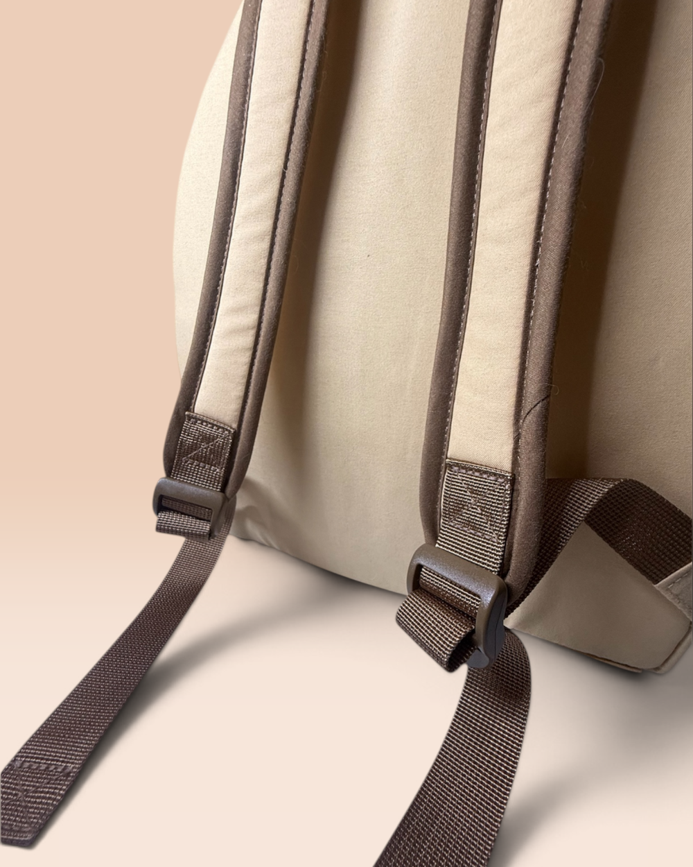 The Little Carrier Webbing