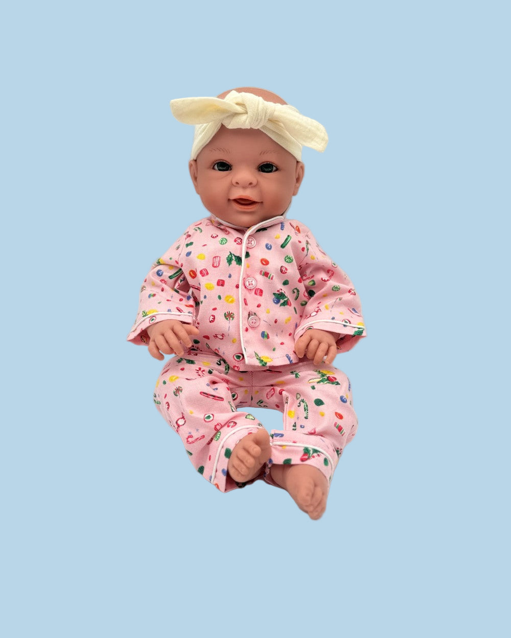 Cotton doll sleepwear with pearl buttons and notched collar in playful Vintage Sweets print