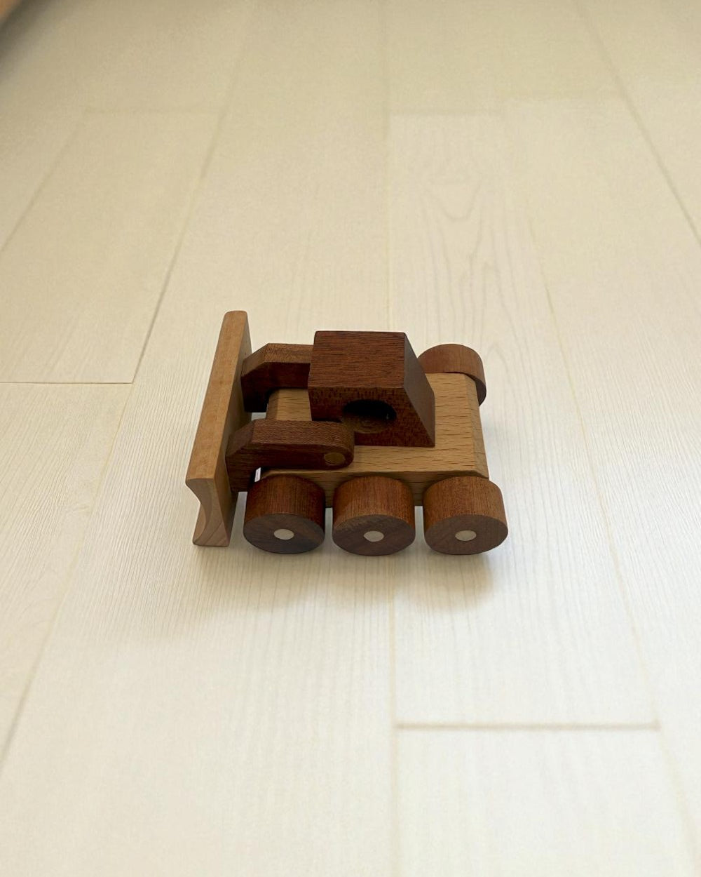 Wooden toy vehicles emergency collection ambulance police fire truck excavator hand assembled quality