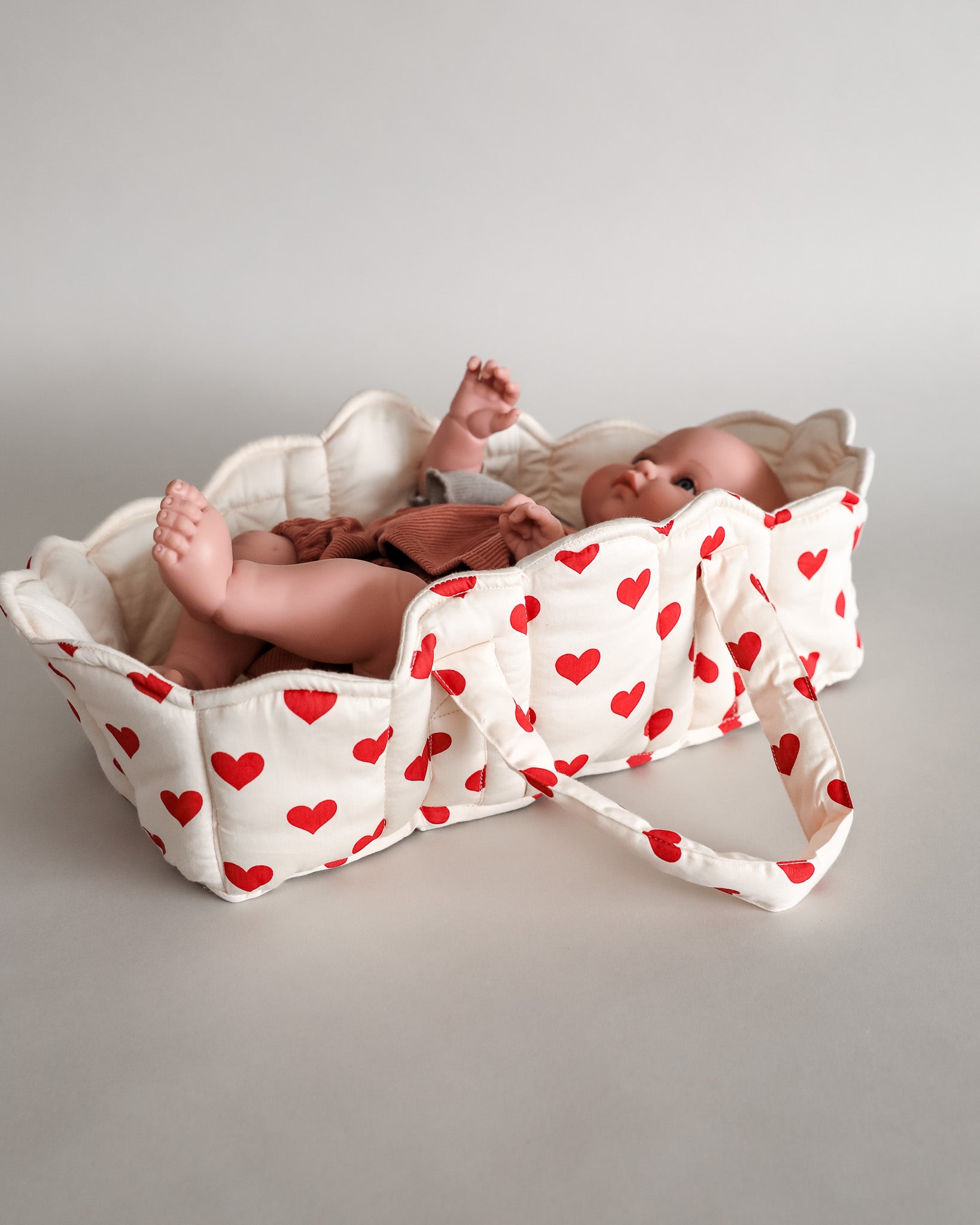 doll basket, doll lift, doll accessories