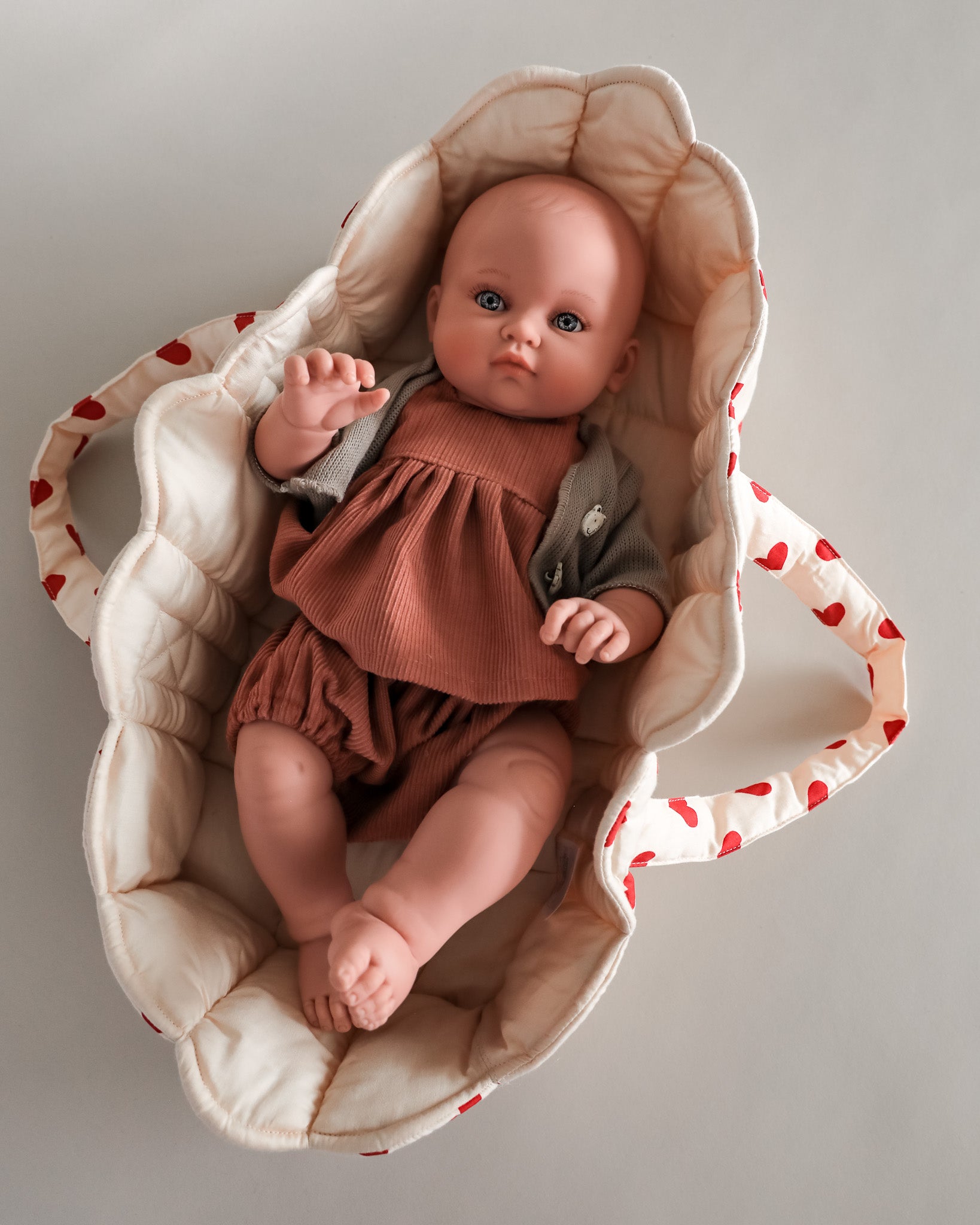 doll basket, doll lift, doll accessories