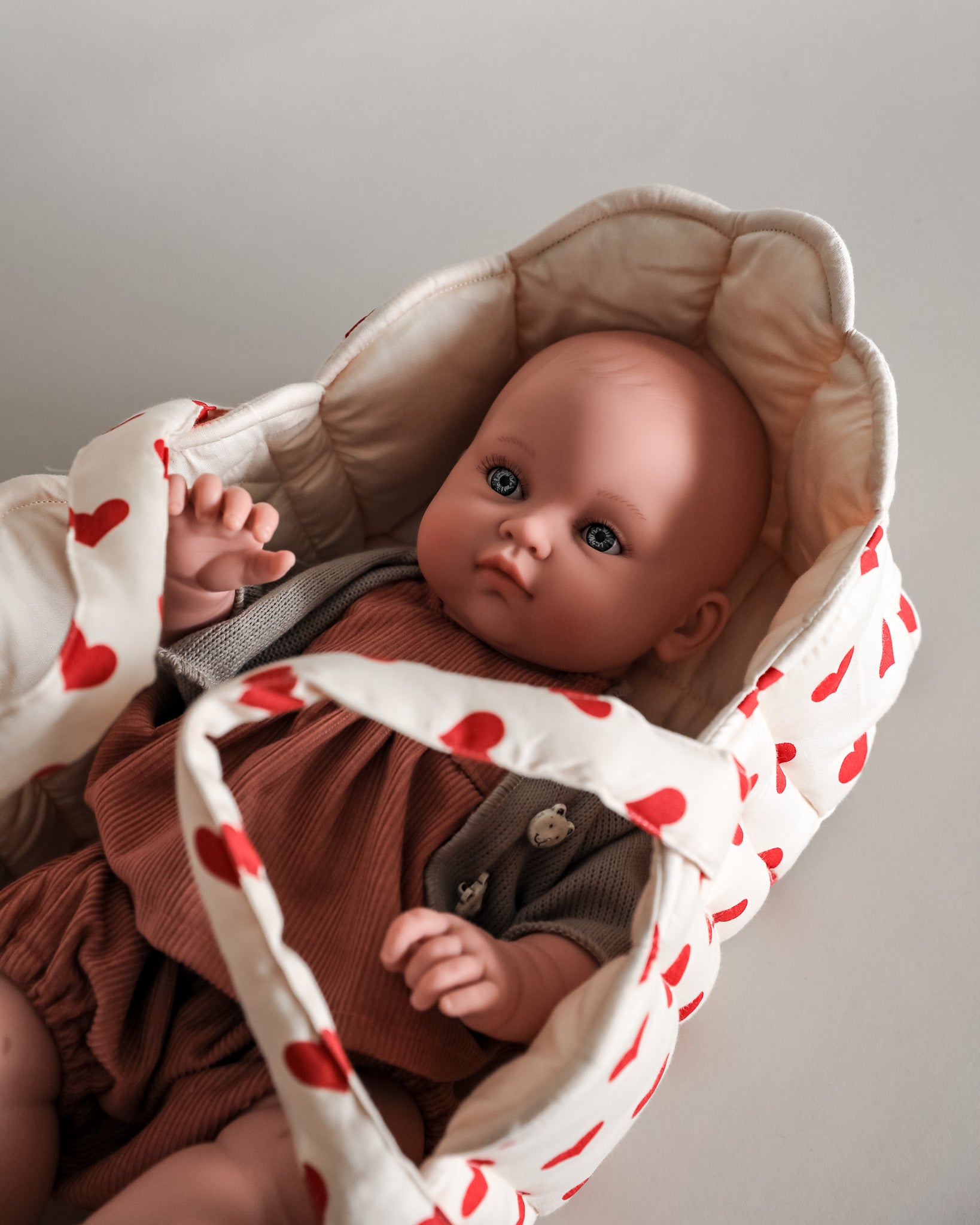 doll basket, doll lift, doll accessories