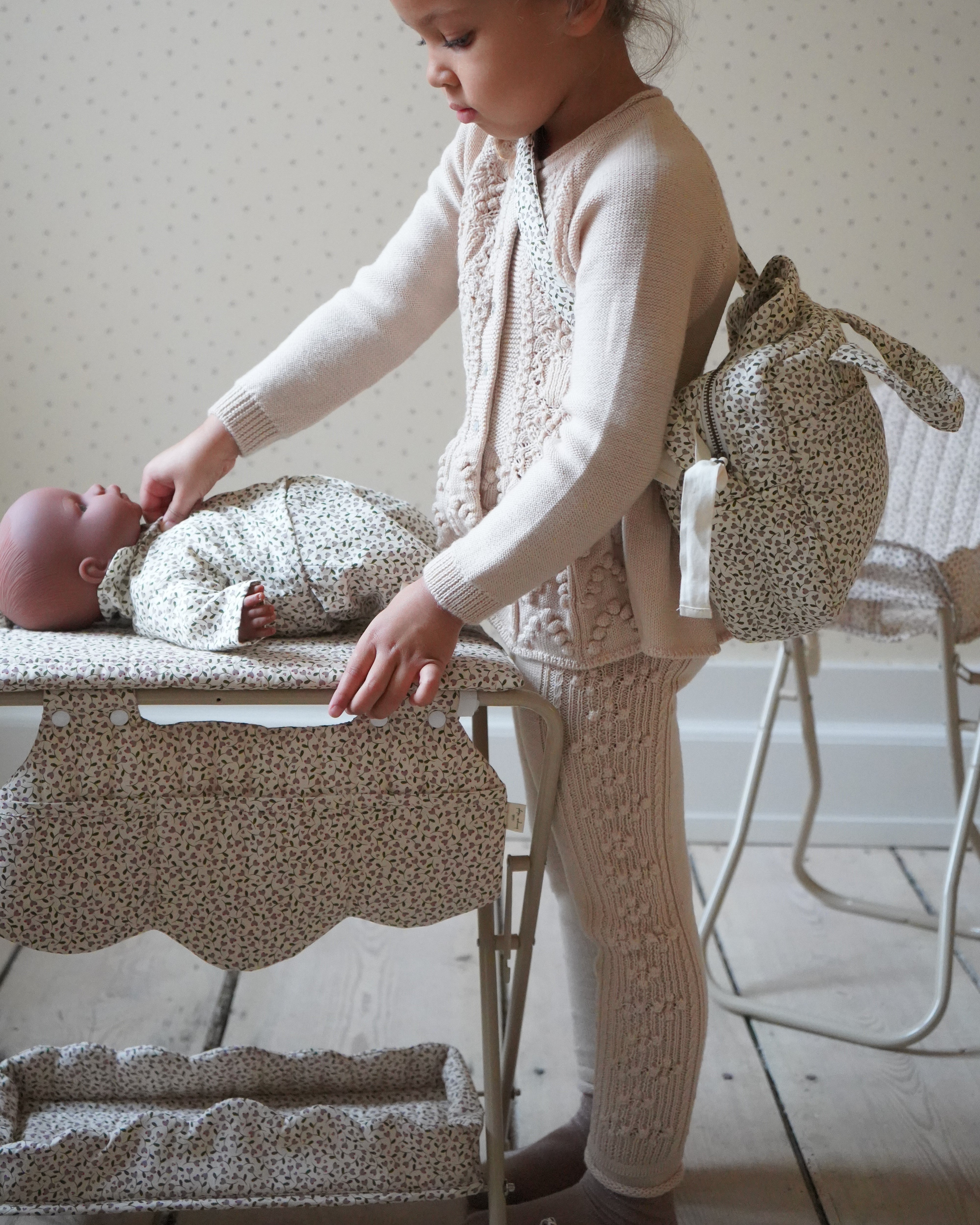 Doll Changing Table - Milk Tank
