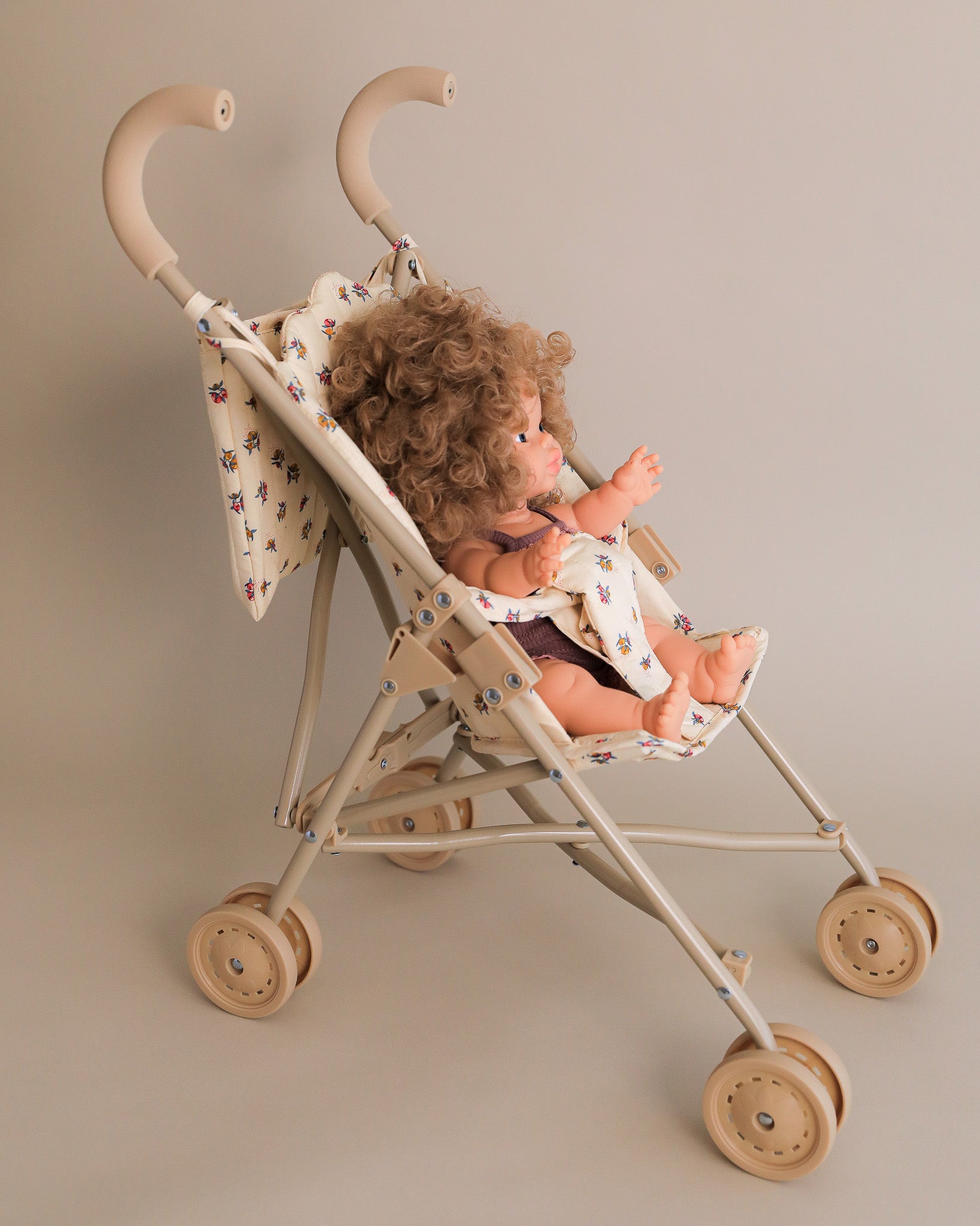 doll stroller, stroller for dolls, doll pram, toy stroller, doll accessories