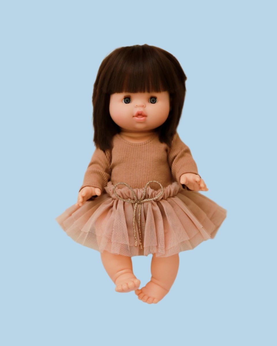 Baby doll fashion with eyelet lace details