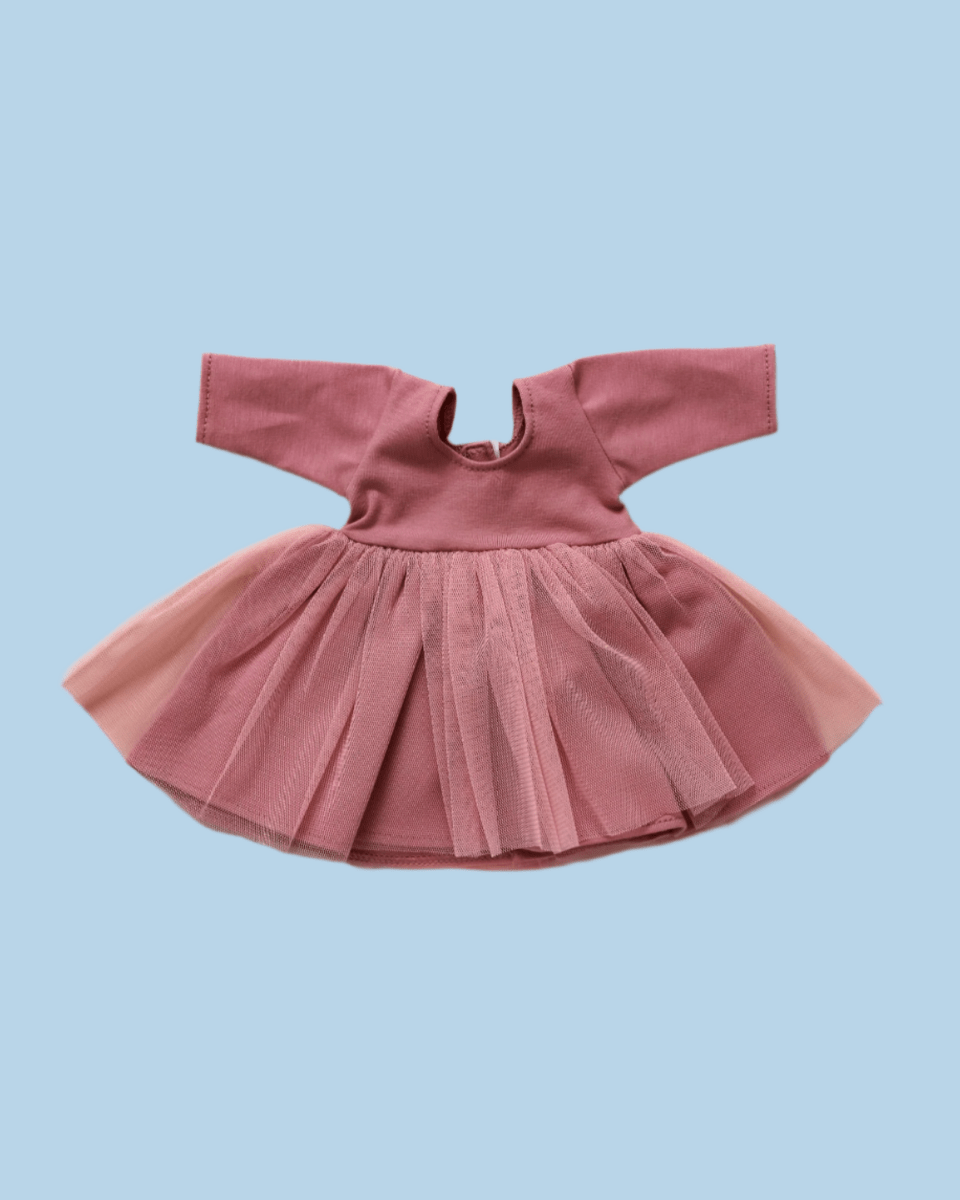 Doll fashion essentials for everyday dress-up