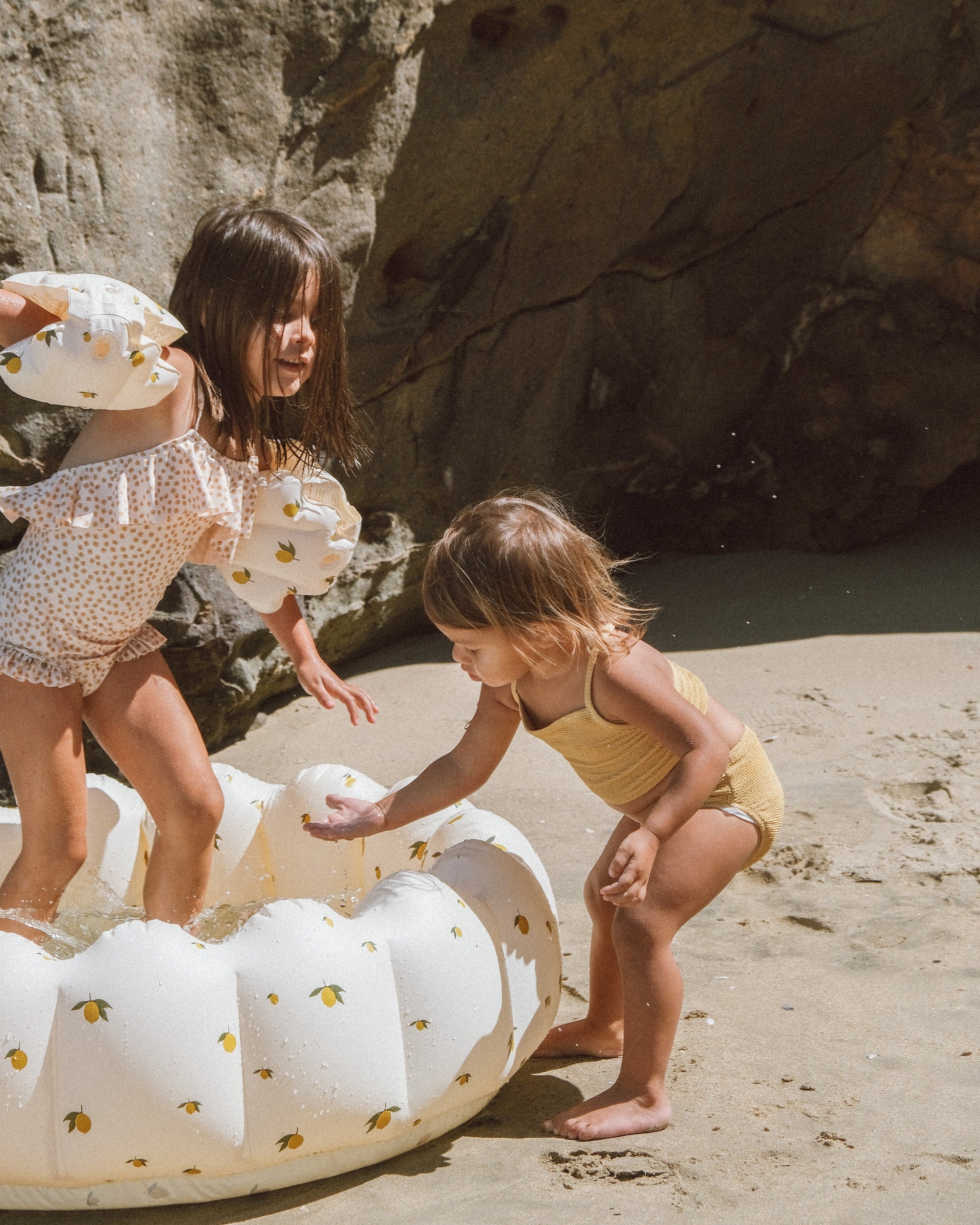 Inflatable Shell Kiddie Pool - Lemon