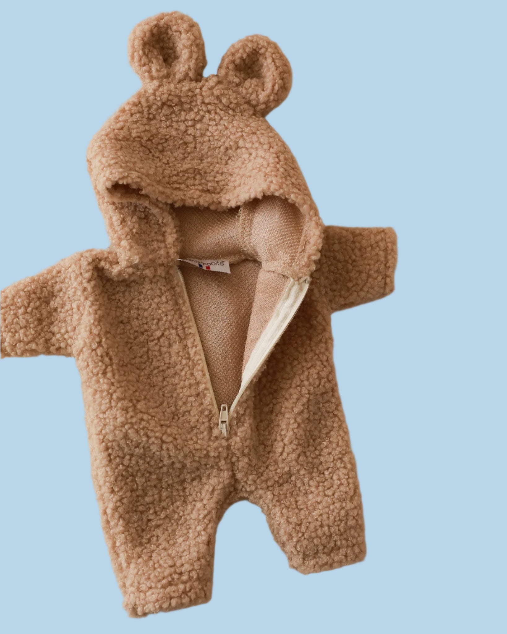 Day-to-night doll clothes with versatile styling options