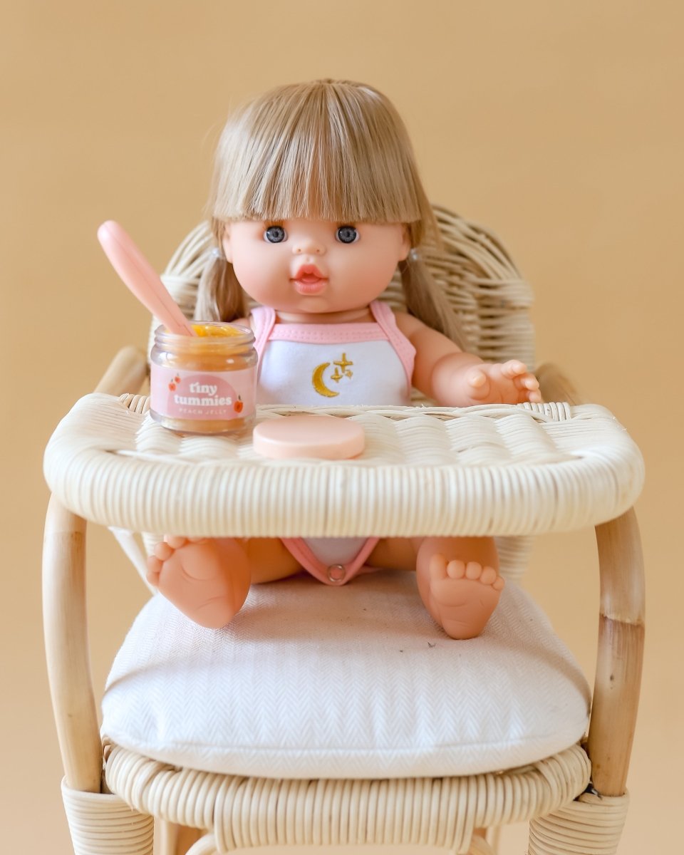 Realistic play kitchen accessories with Tiny Harlow peach jelly doll food set