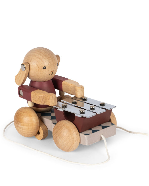 Battery-free wooden music pull toys encouraging toddler movement and musical development