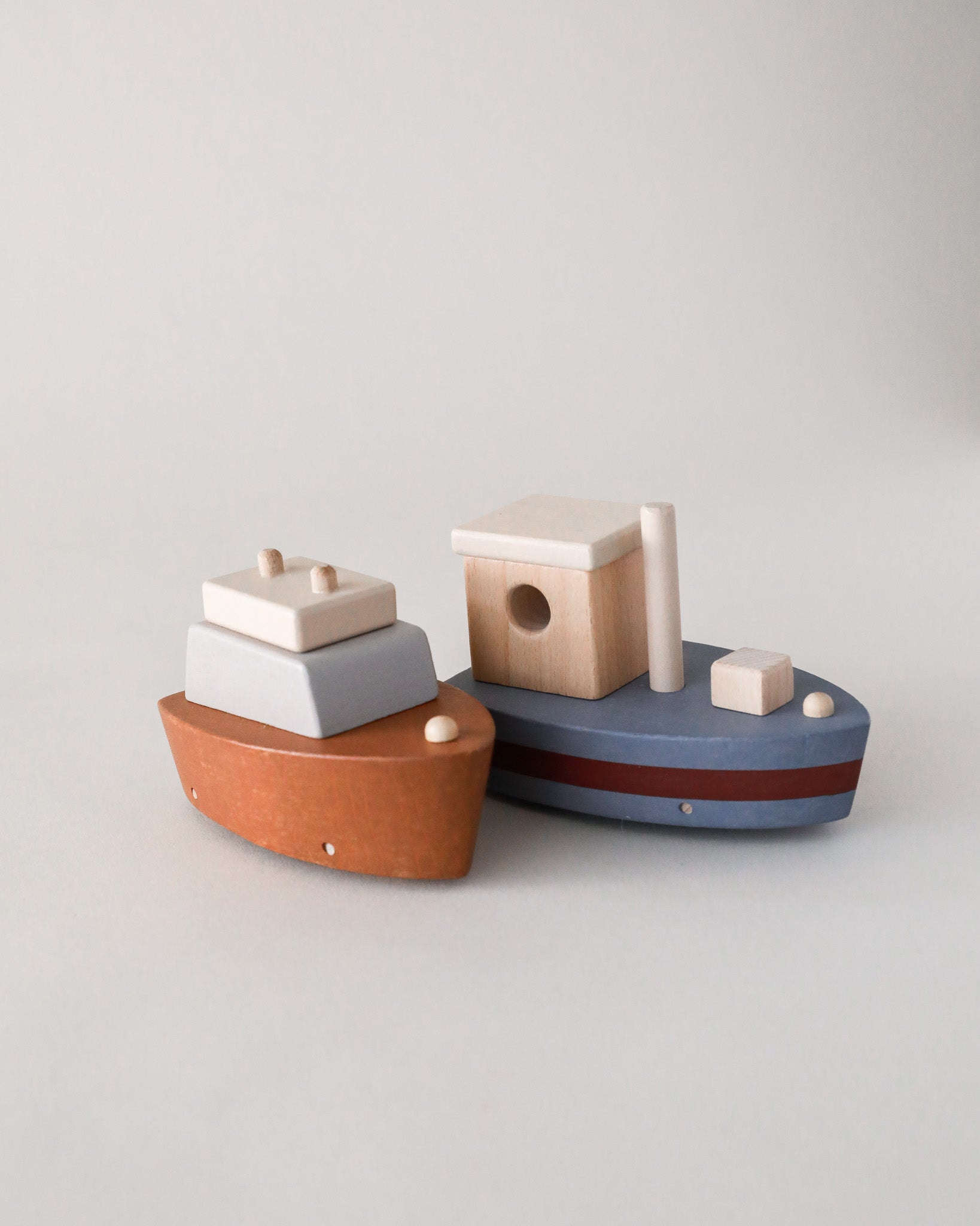 Wooden Rolling Boats (pack of 2)