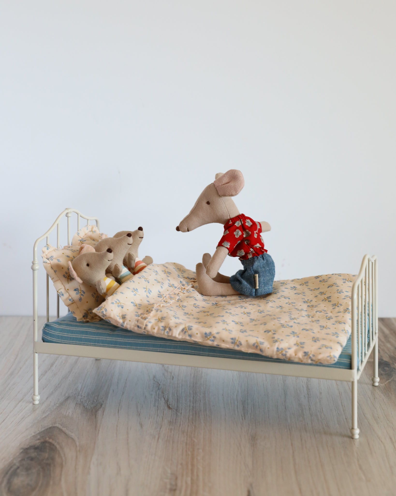 Maileg | Miniature Bed, Mini - Blue