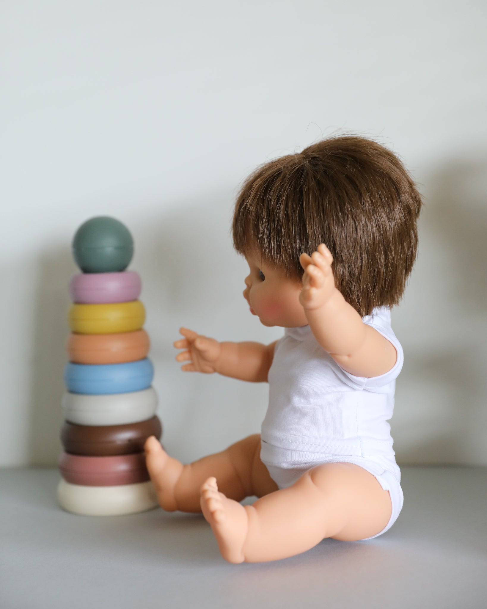 Minikane Doll Clothes | White T-Shirt with Shorts