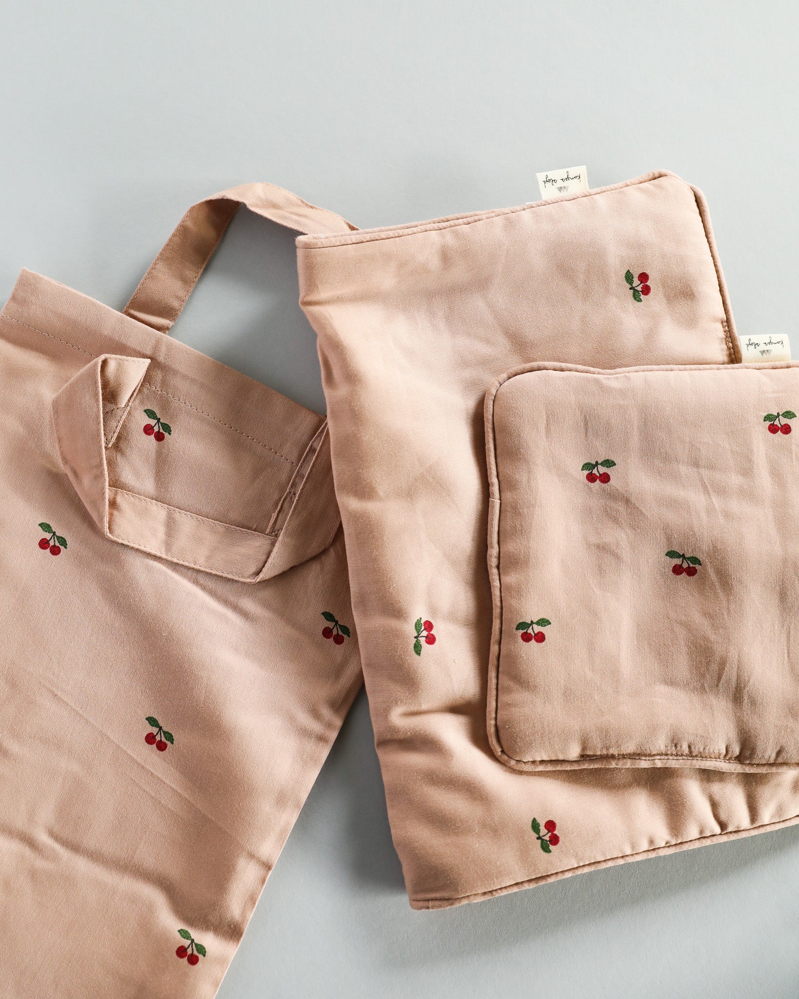 Boutique doll accessories including premium bedding set for creative play