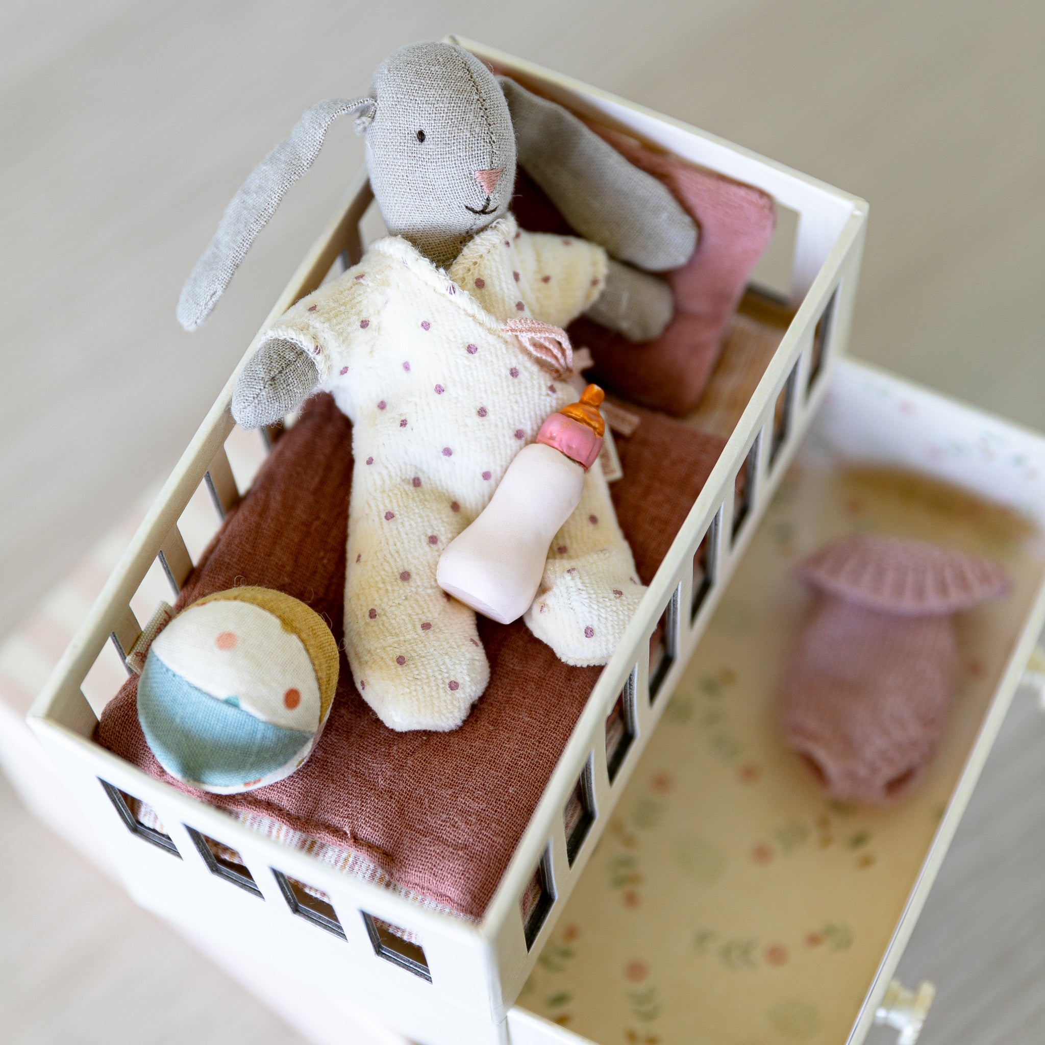 Maileg Baby Room with Micro Bunny