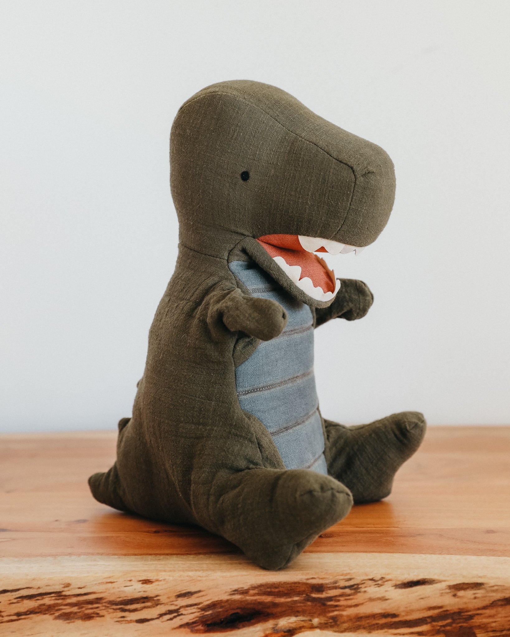 Maileg | Dinosaur Handpuppet