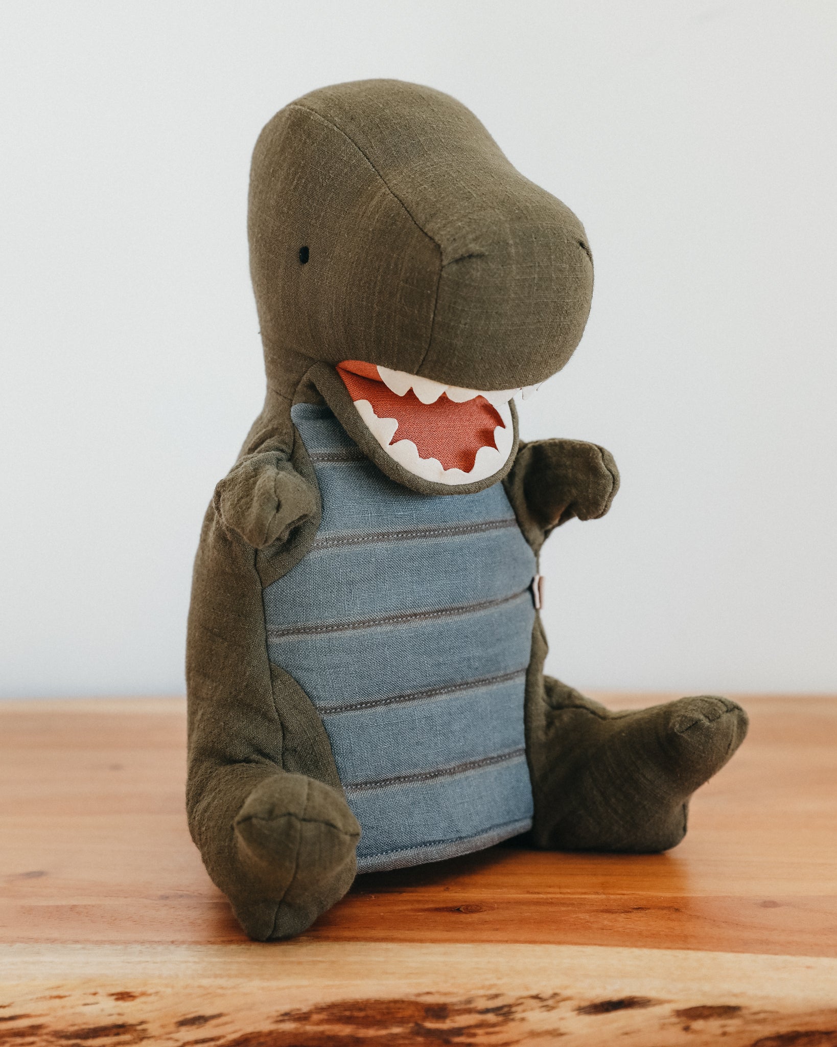 Maileg | Dinosaur Handpuppet