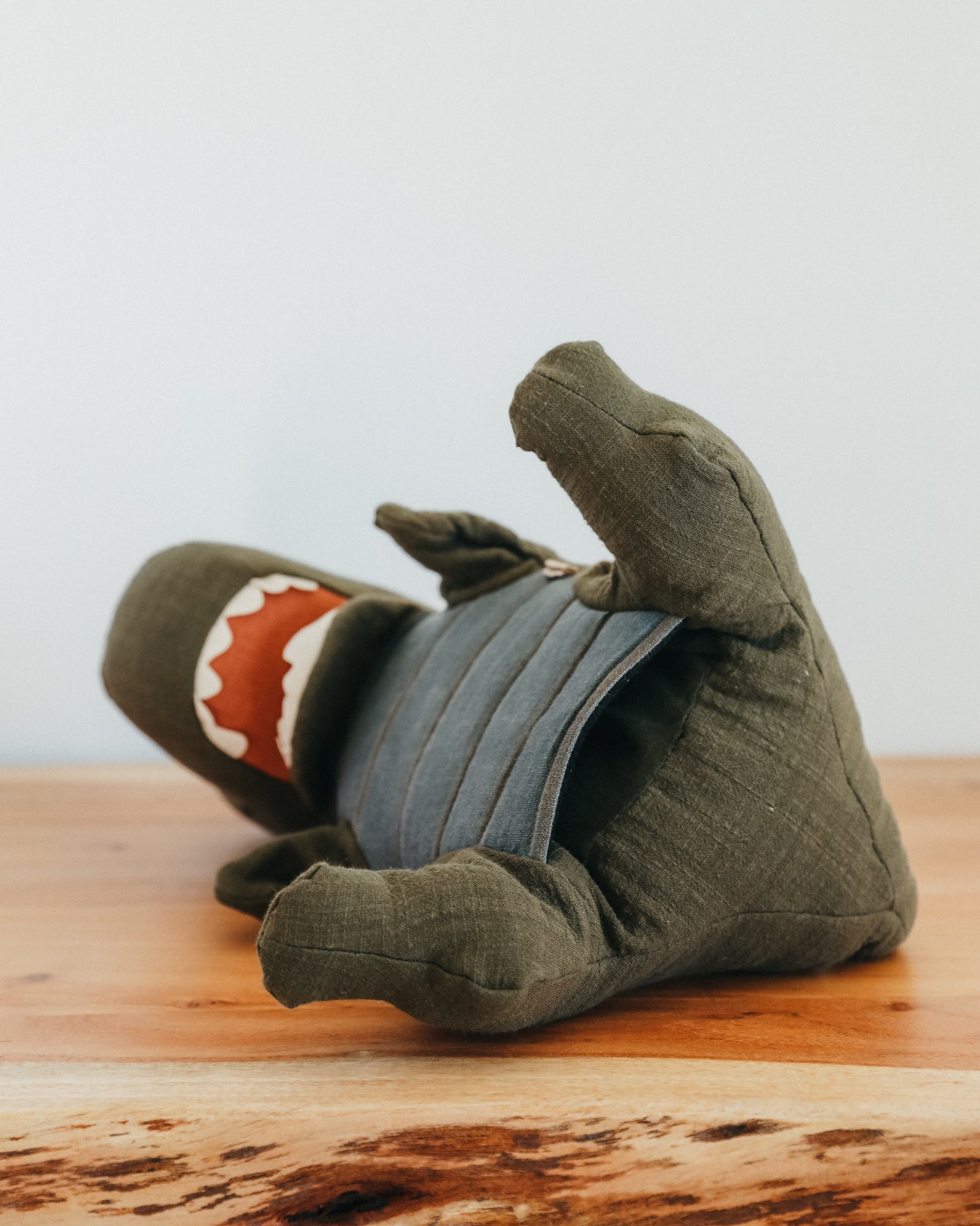 Maileg | Dinosaur Handpuppet
