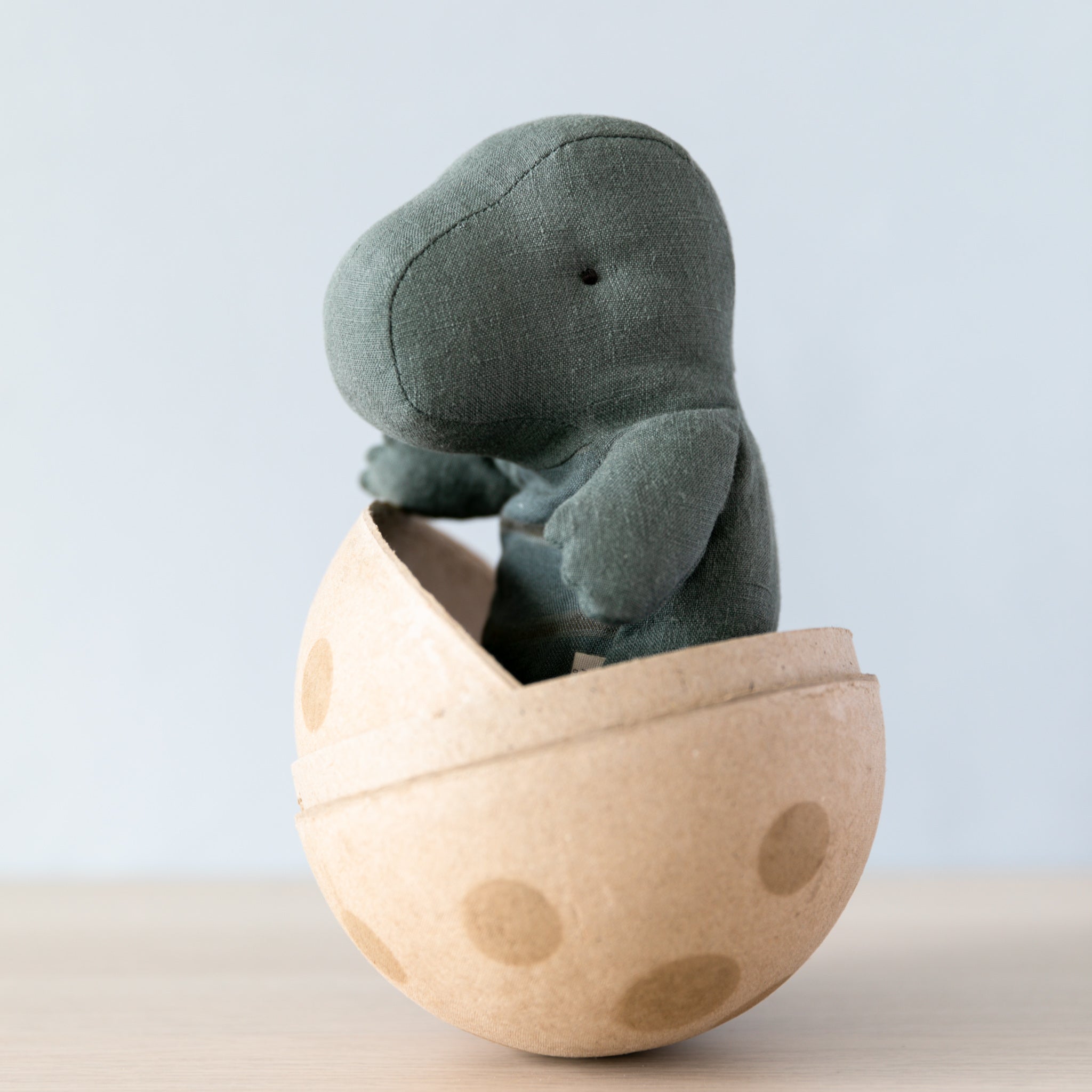 Maileg Gantosaurus in Egg - Small