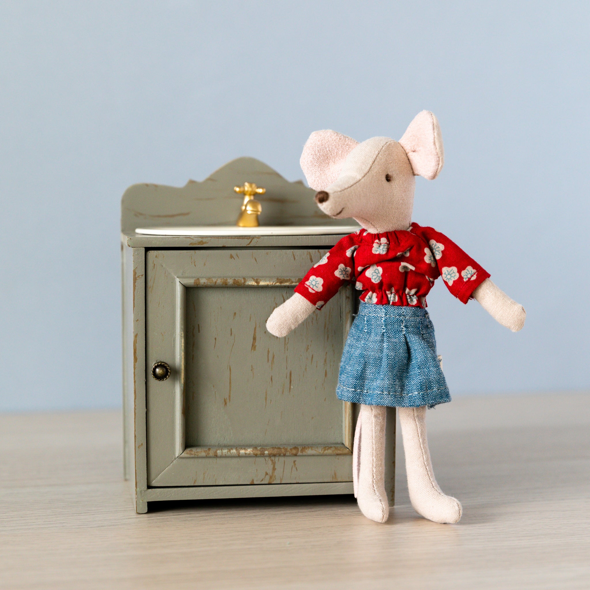 Maileg Miniature Bathroom Sink