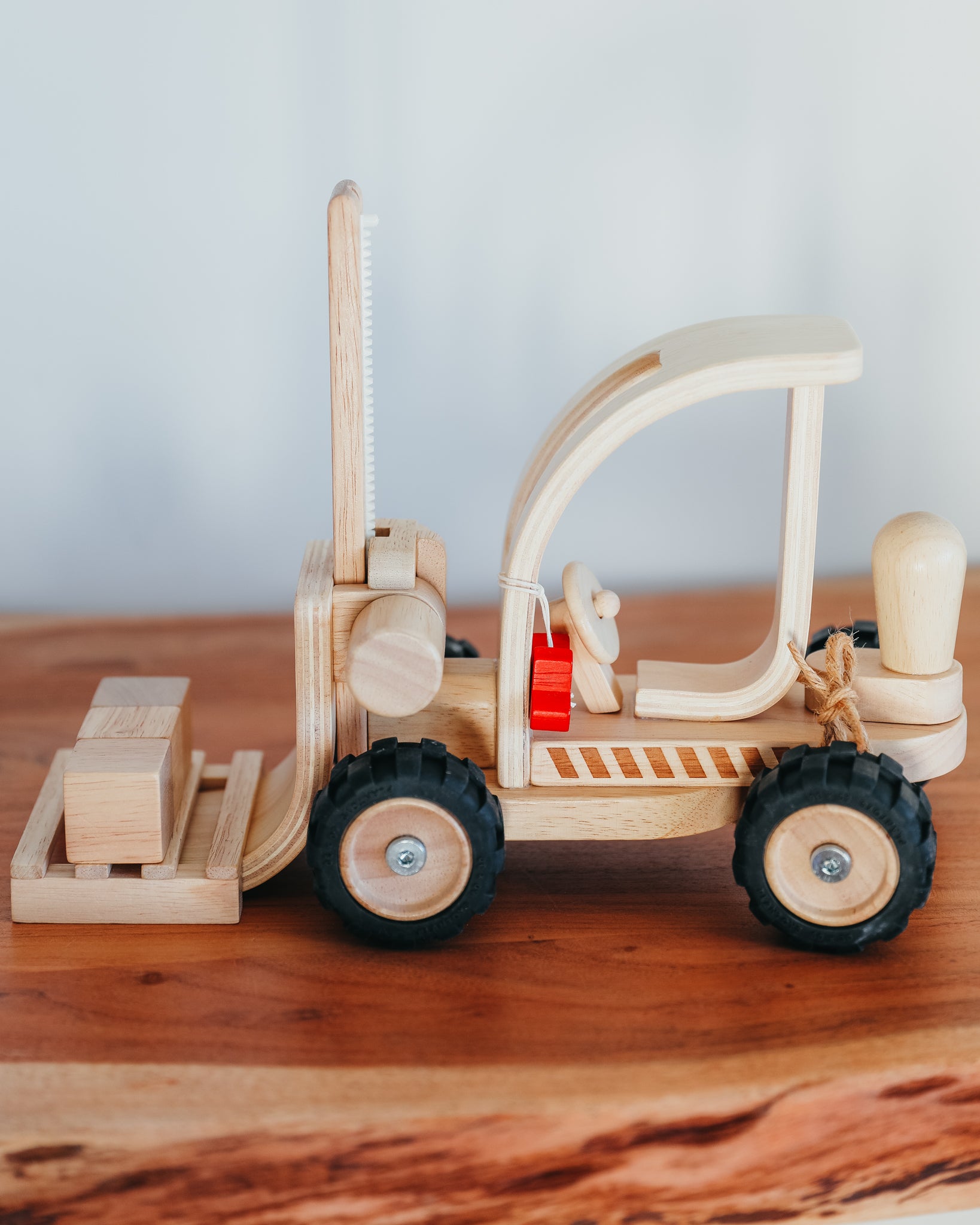 PlanToys | Toy Forklift