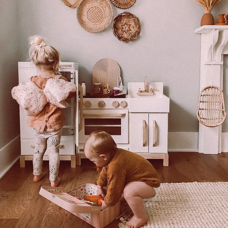 Play Kitchen - White 6