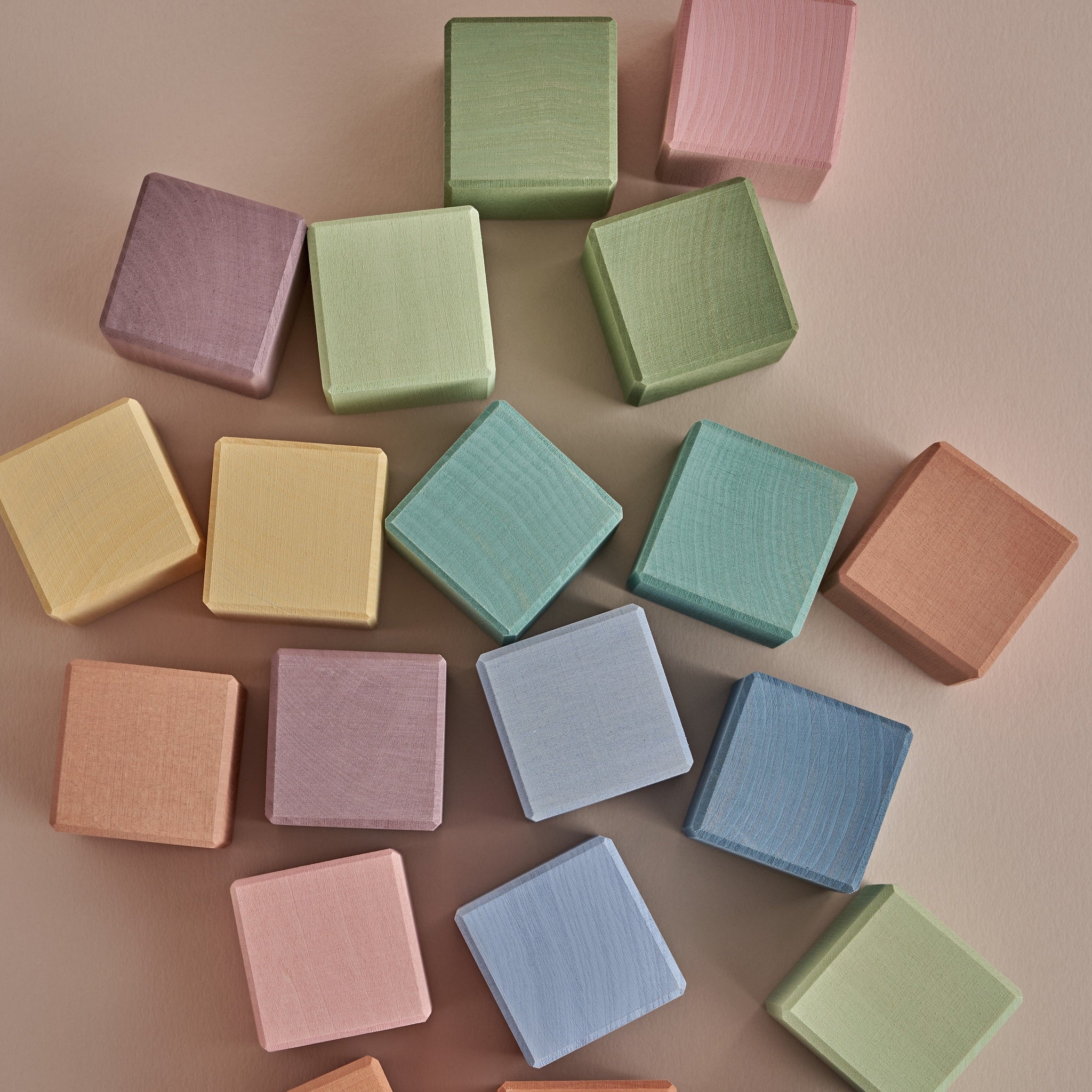 Raduga Grez | Wooden Pastel Building Cubes