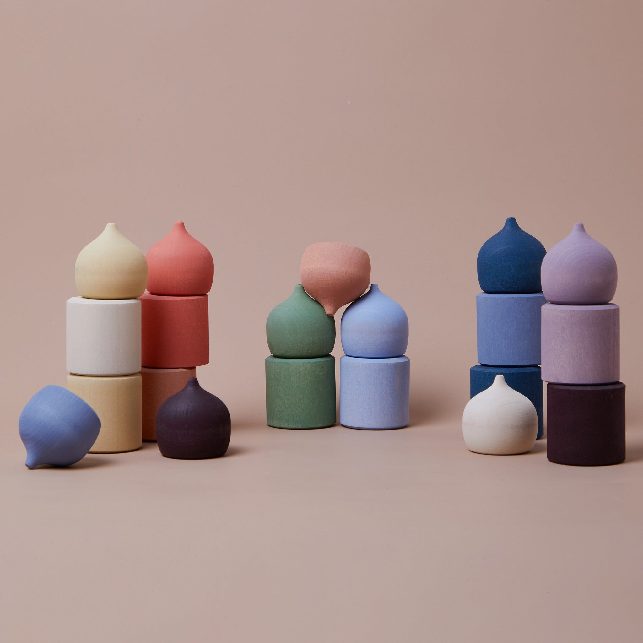 Raduga Grez | Wooden Rainbow Building Domes