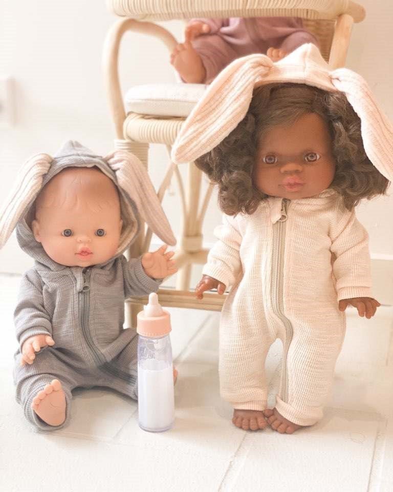 Creative role play toys with Tiny Harlow Magic Milk and Juice Doll Bottle Set