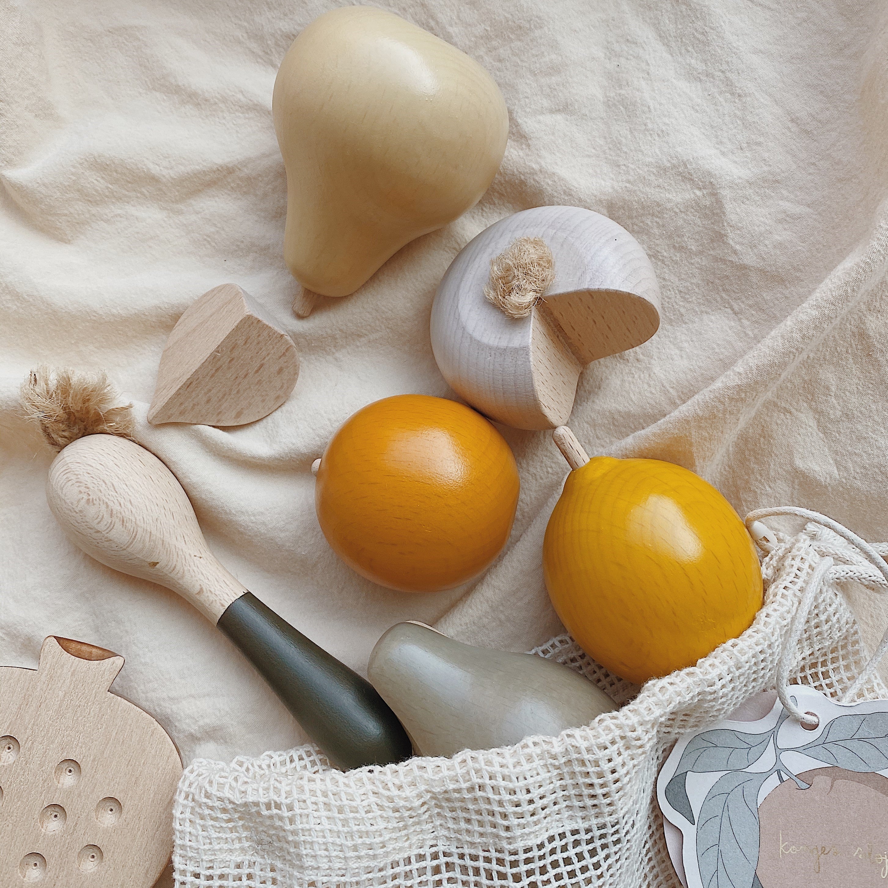 Wooden Fruit and Veggie Play Food Set