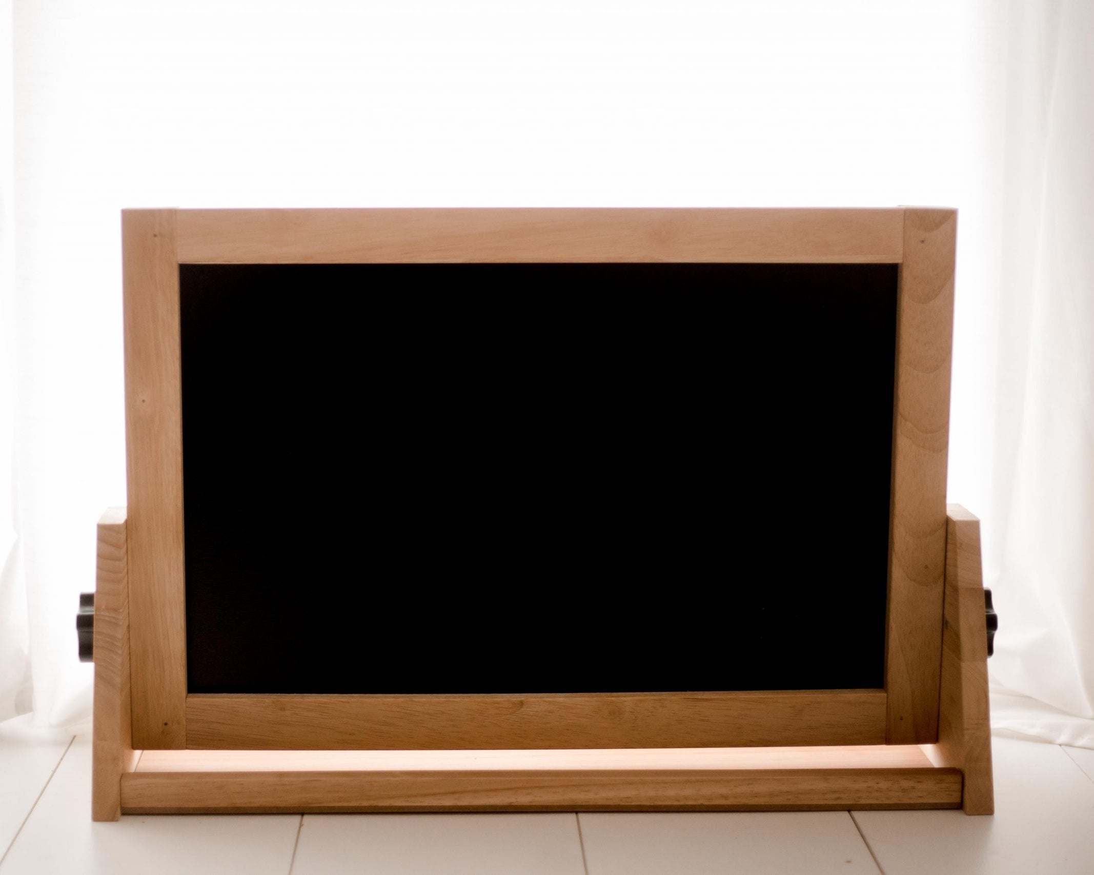 Wooden Table Easel
