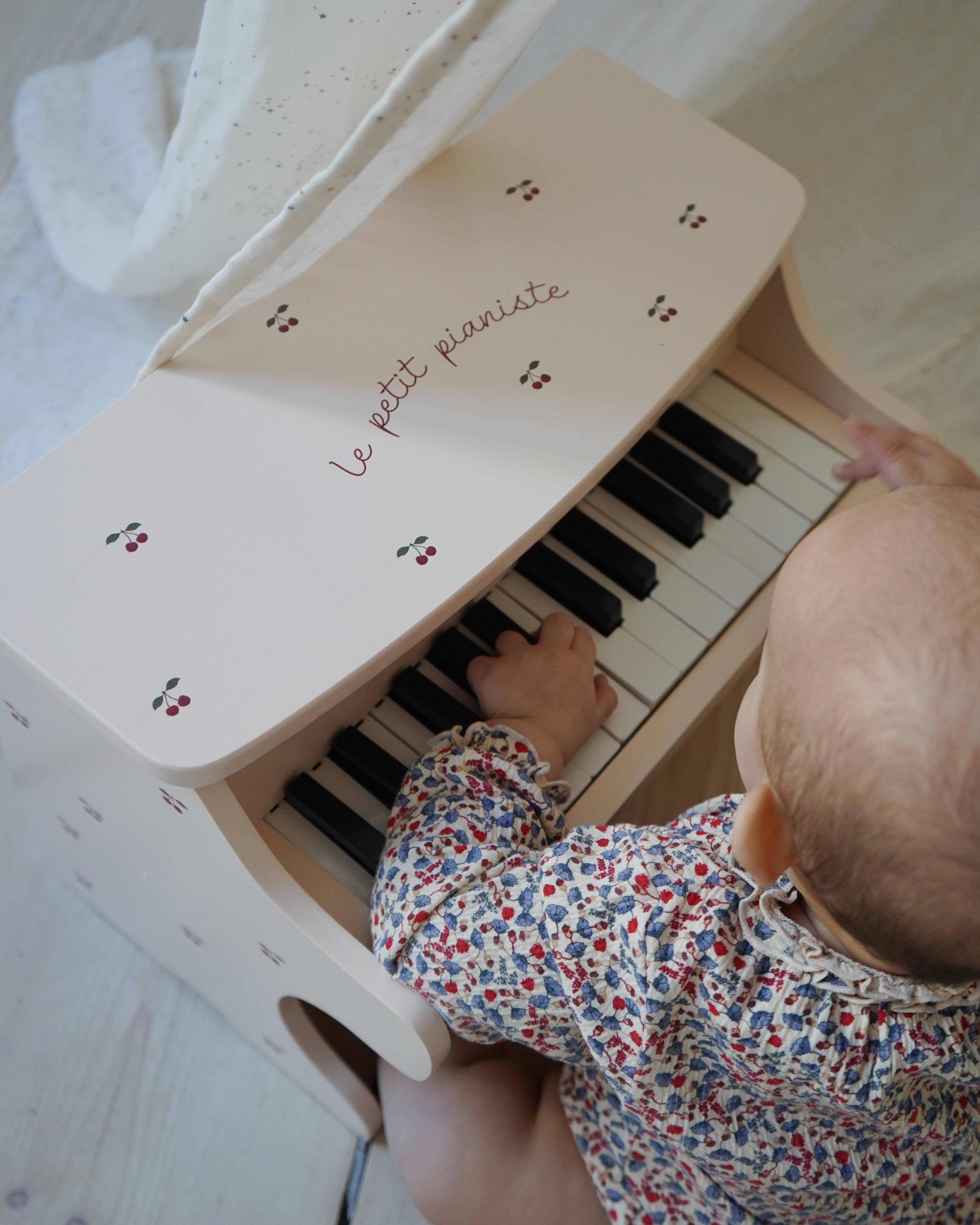 Wooden Toy Piano - Cherry