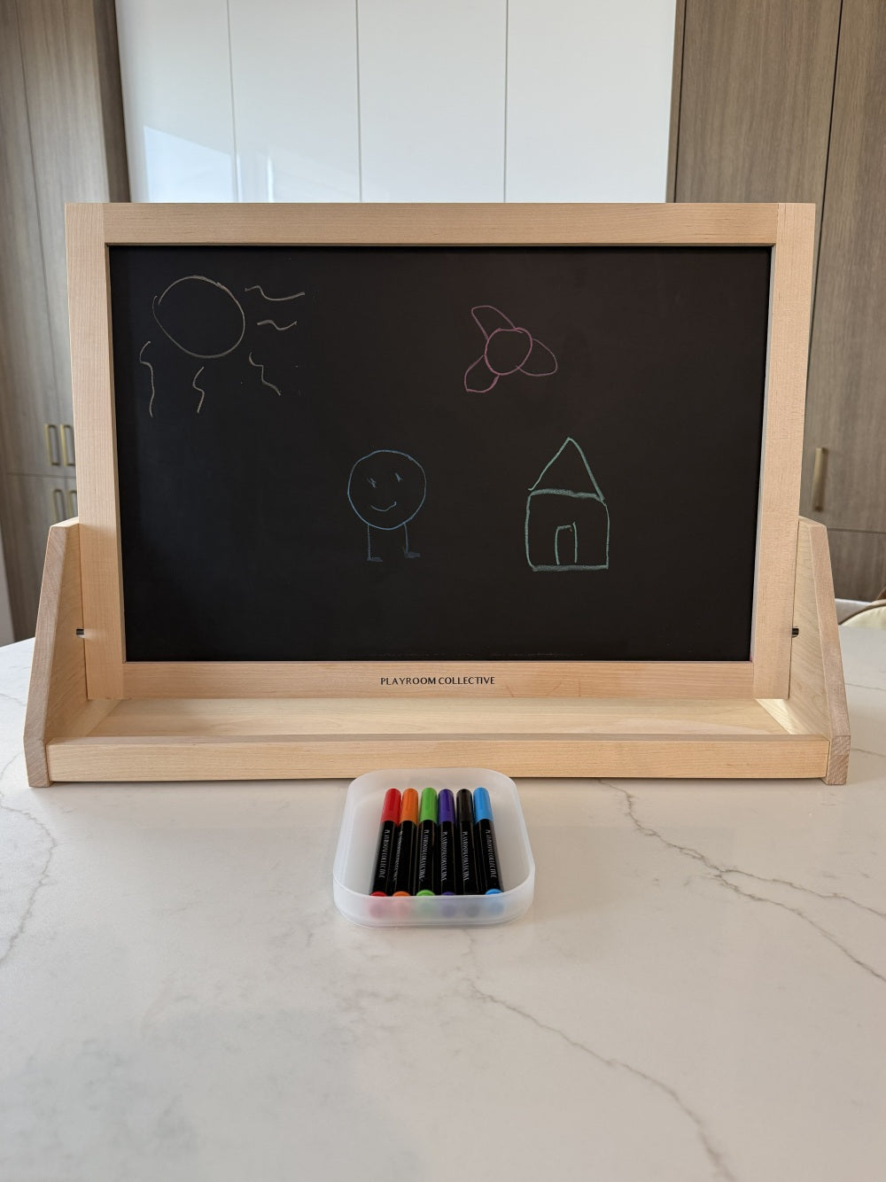Chalkboard Tabletop Easel