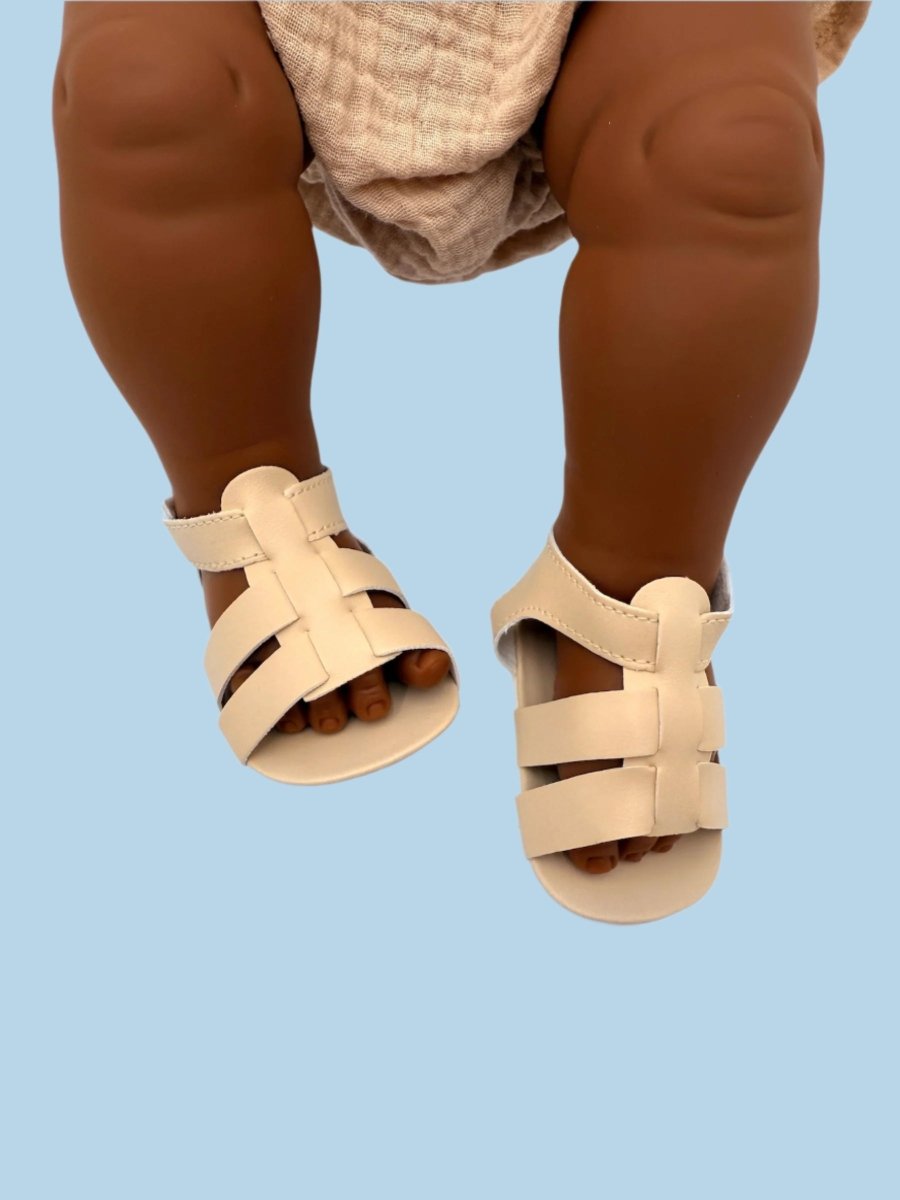 Back-to-school doll wardrobe essentials