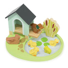 Duck House Set Close Up 3